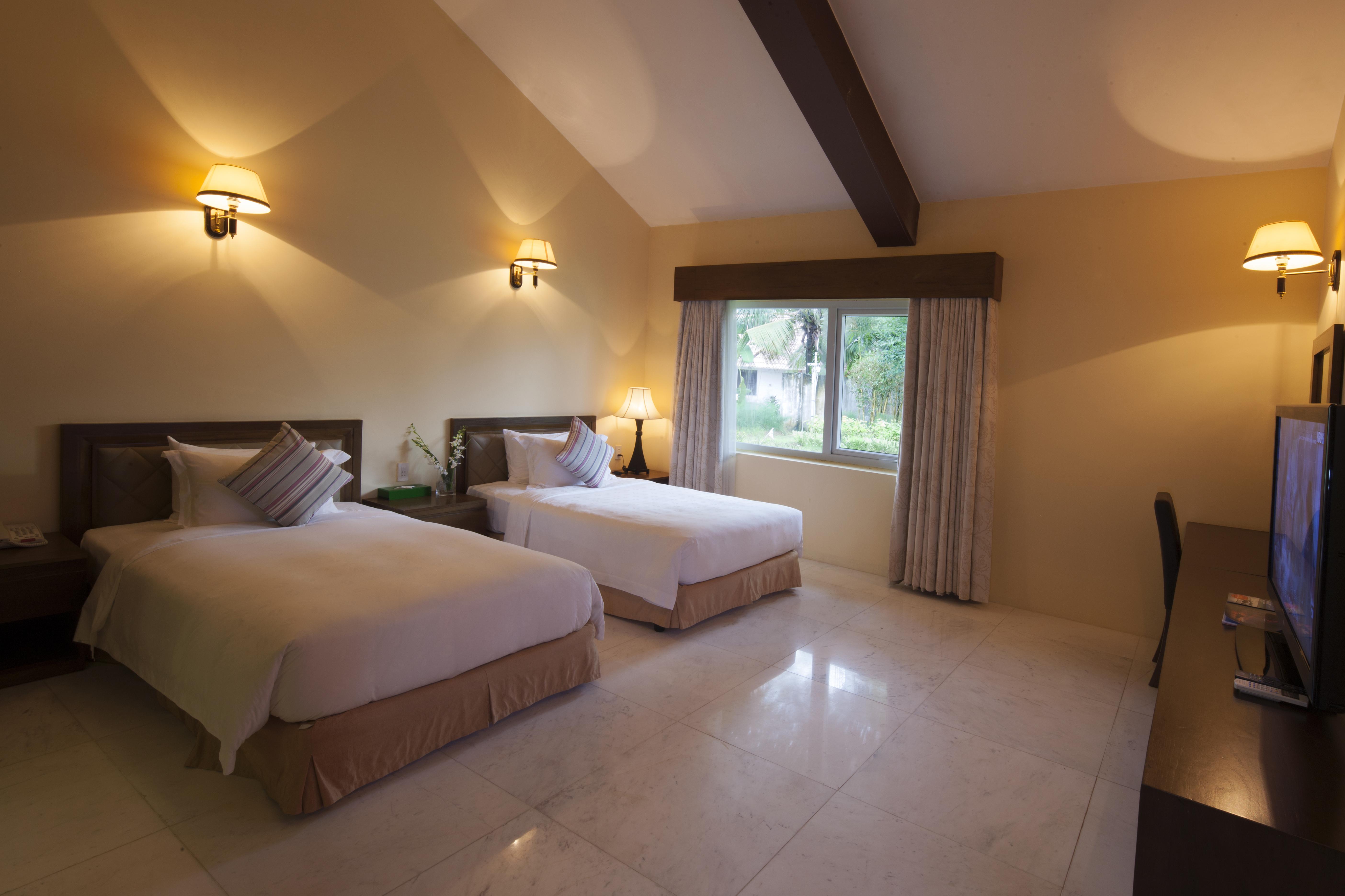 Famiana & - Breakfast Is Served As Brunch 6am30 To 1pm Phu Quoc