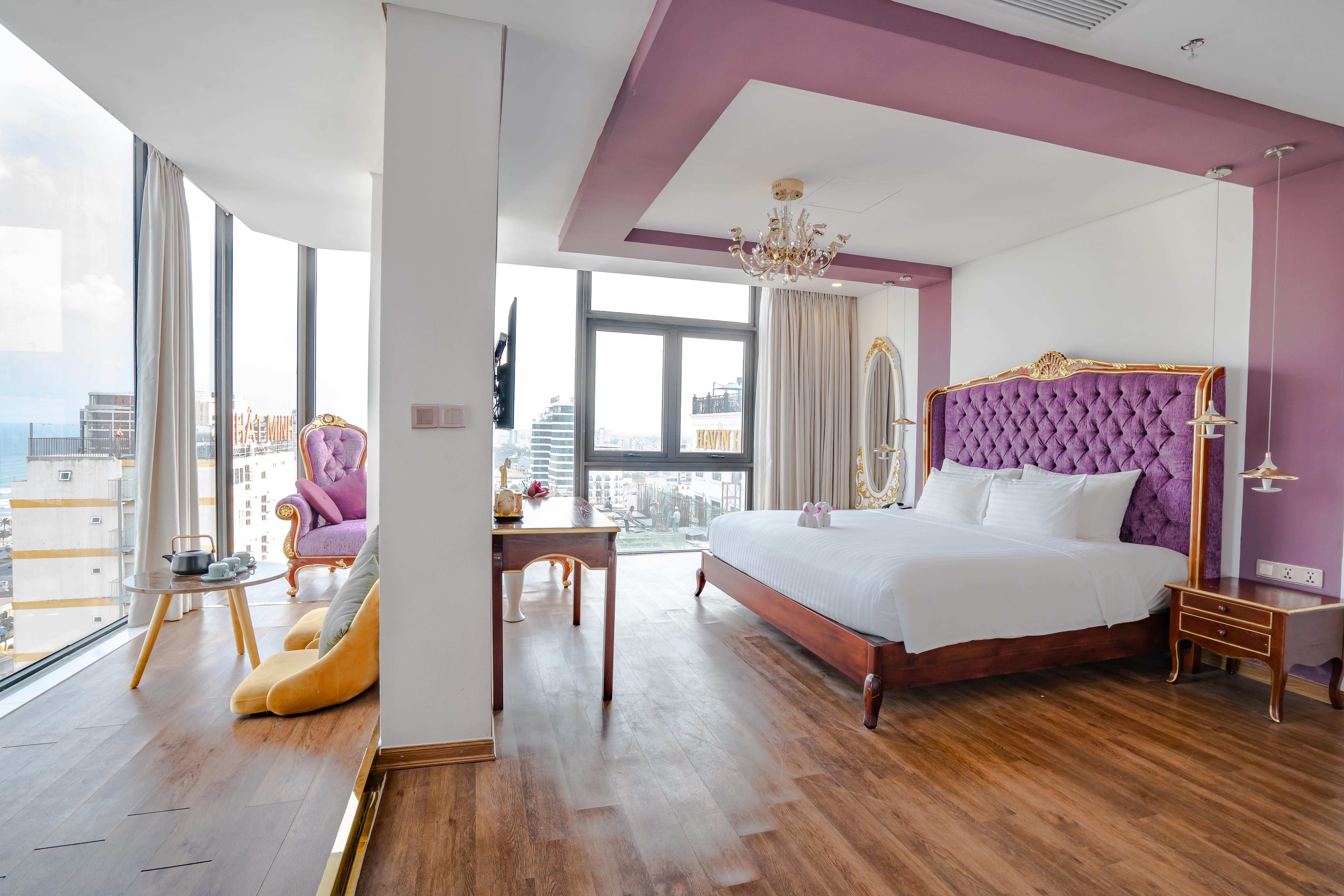 Cicilia & Powered By Aston Hotel 4*