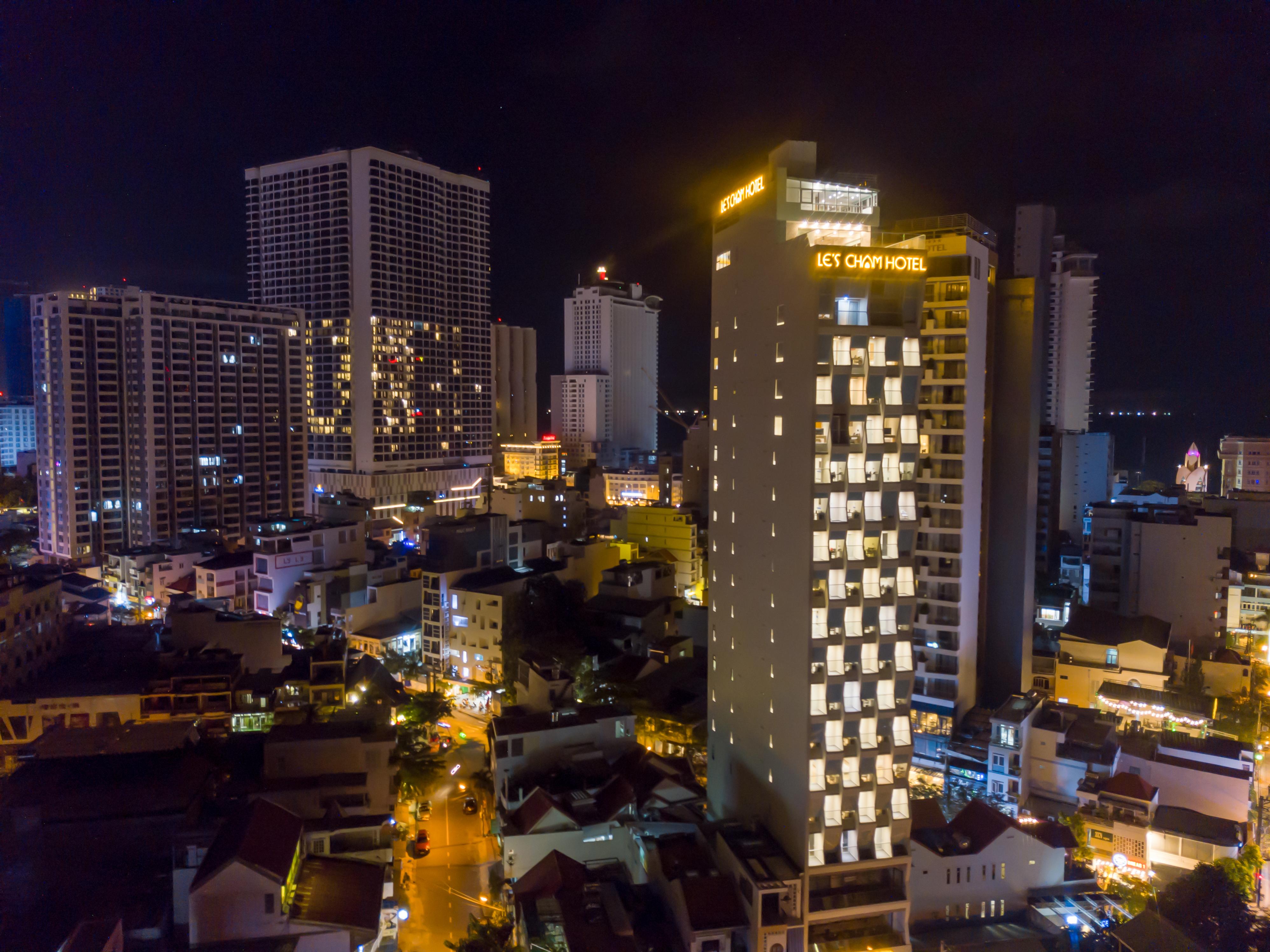 Le's Cham Nha Trang
