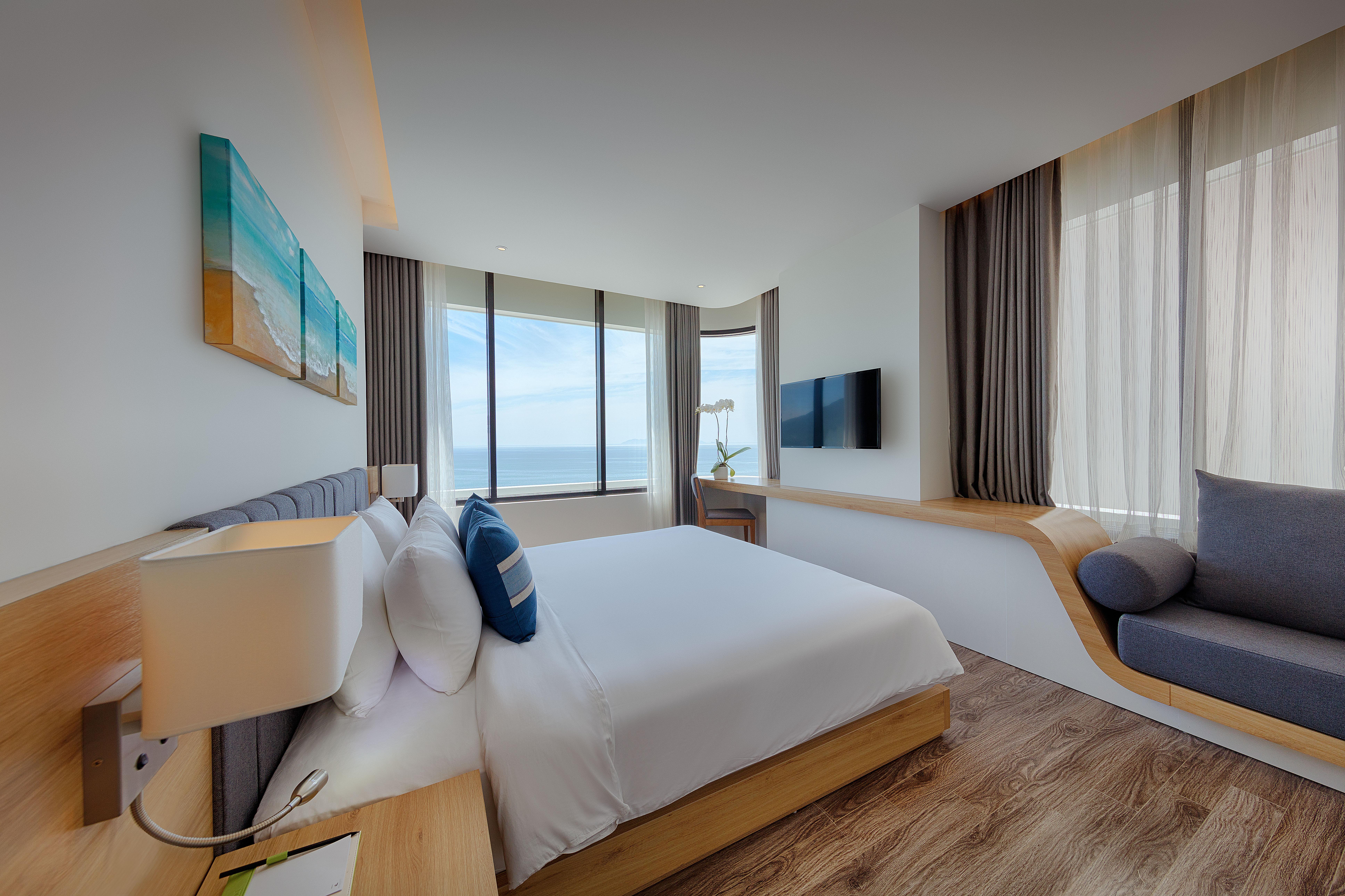 Hotel Belle Maison Parosand -managed By H&k Hospitality