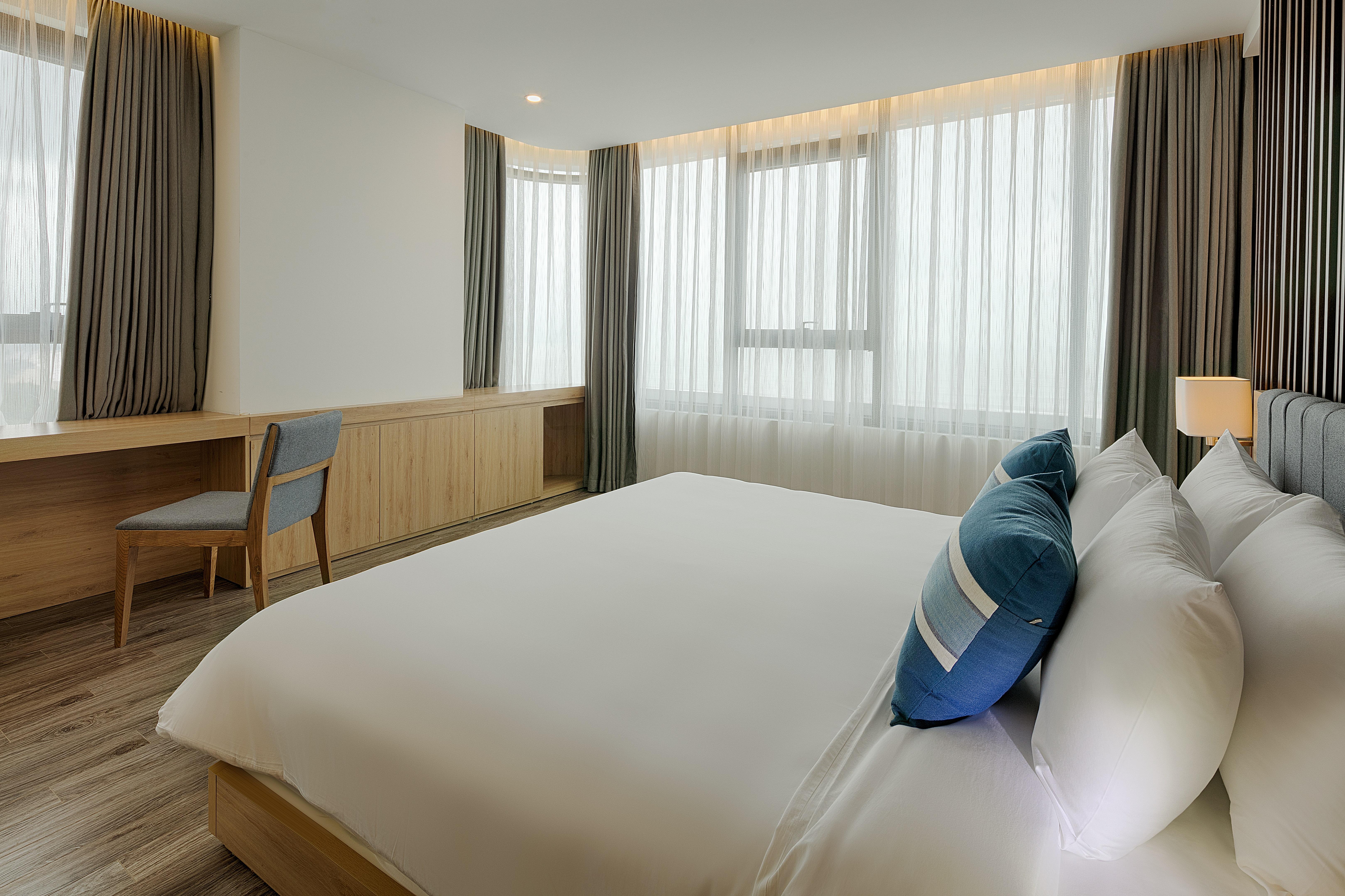 Hotel Belle Maison Parosand -managed By H&k Hospitality