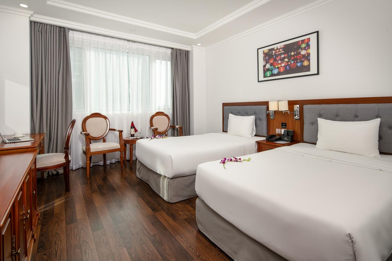 Paracel Hotel