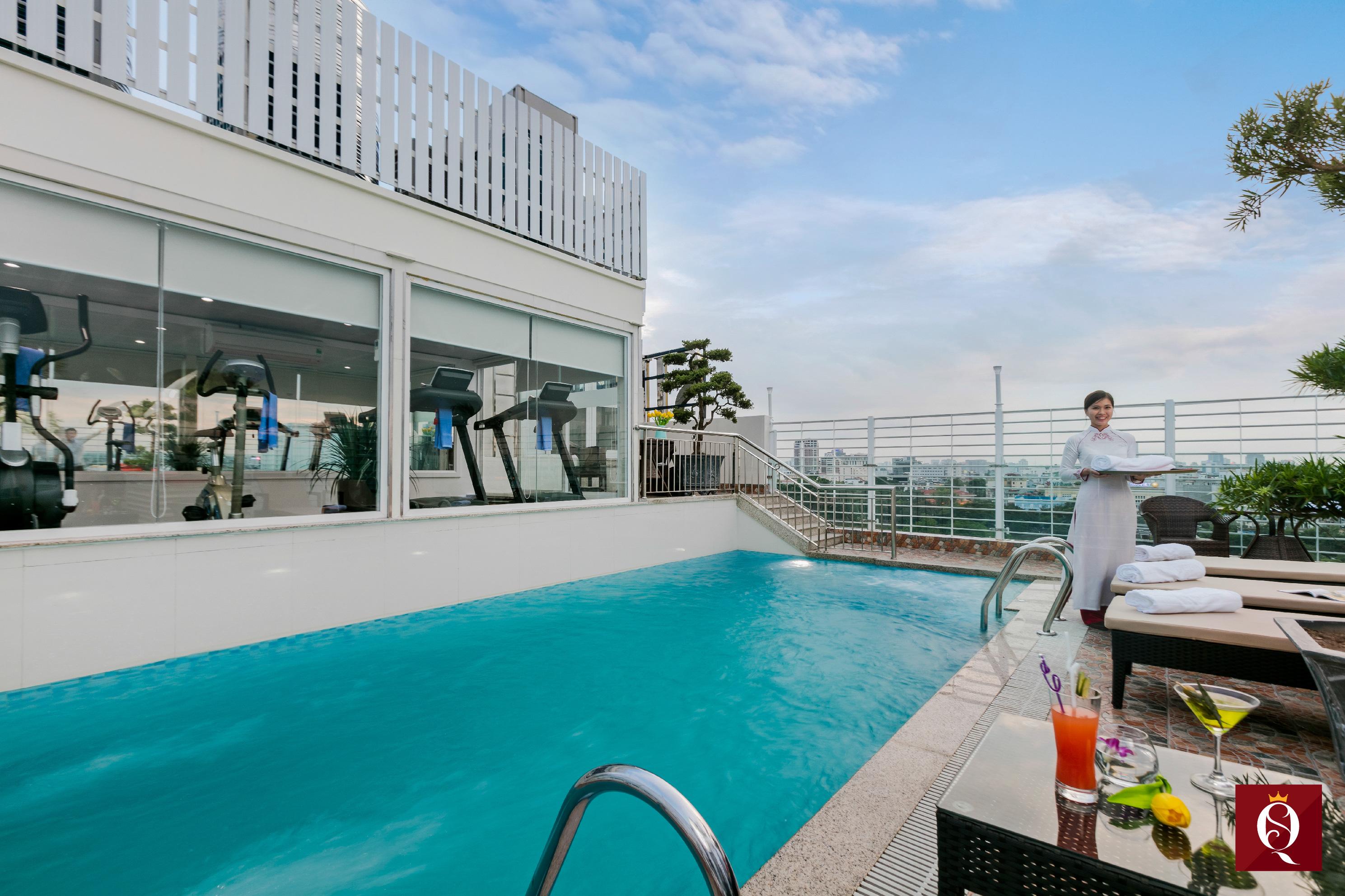 Silk Queen Grand Khách sạn 5*
