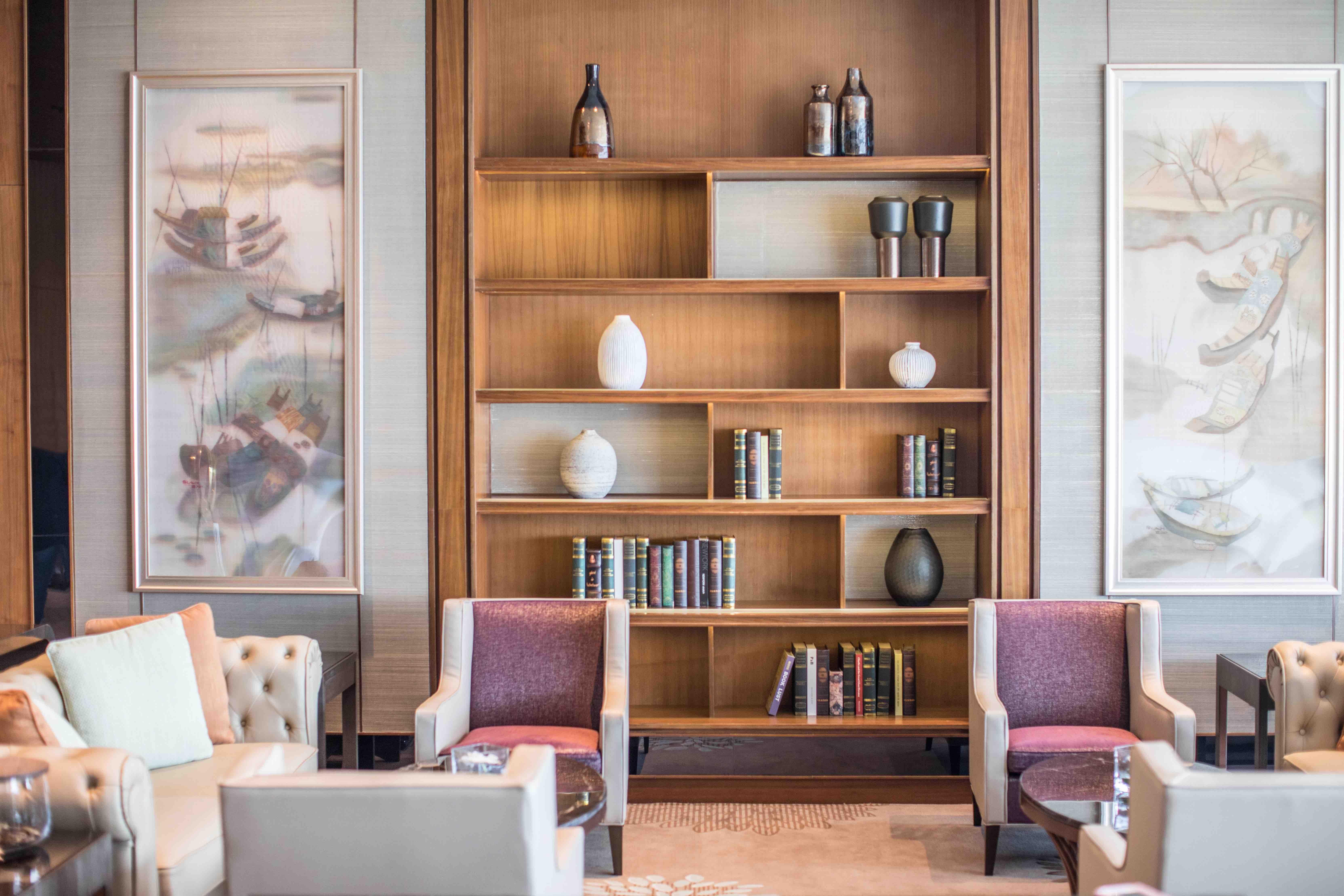 Hotel Intercontinental Landmark72 By Ihg 5*