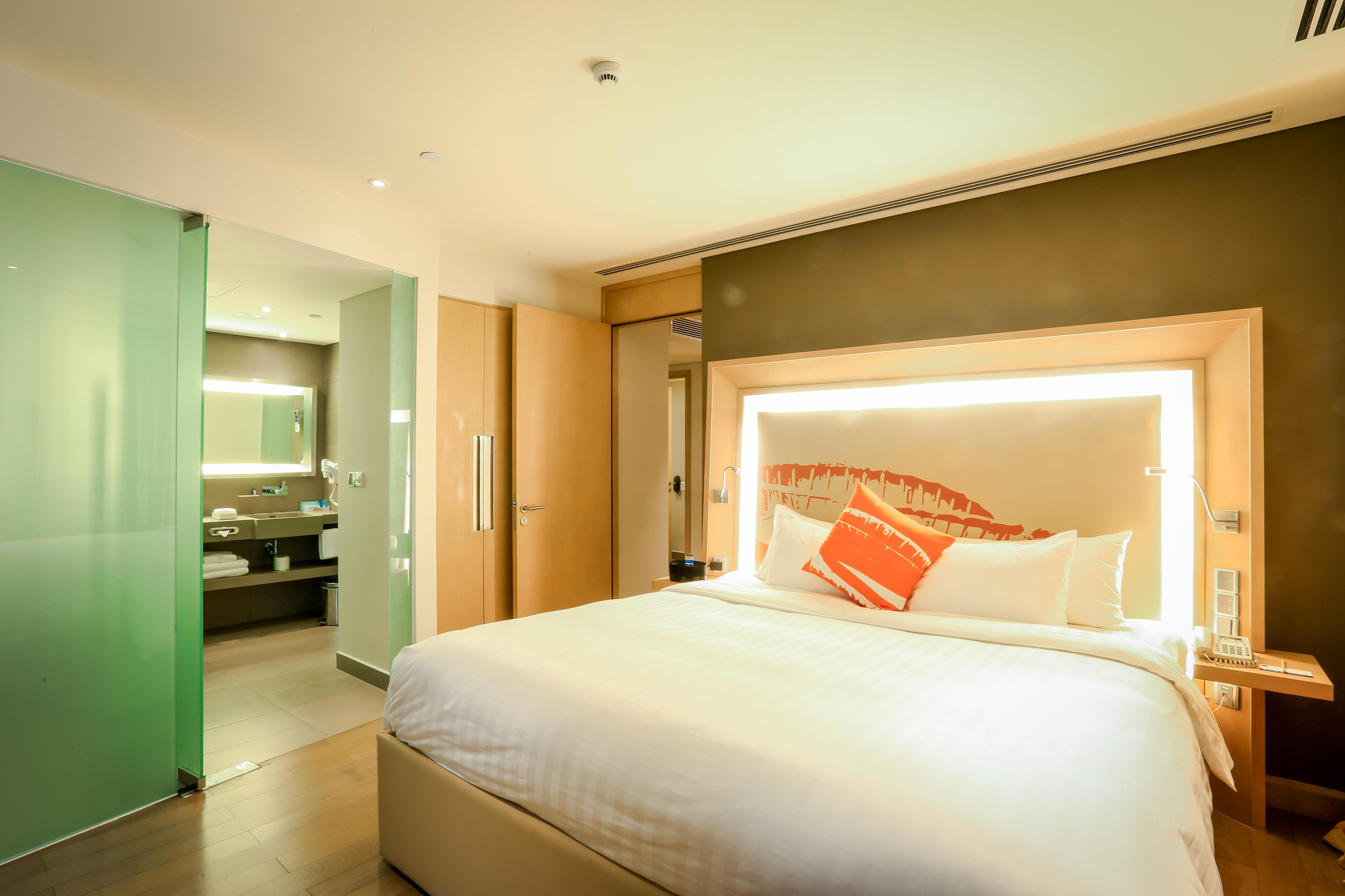 Novotel Premier River