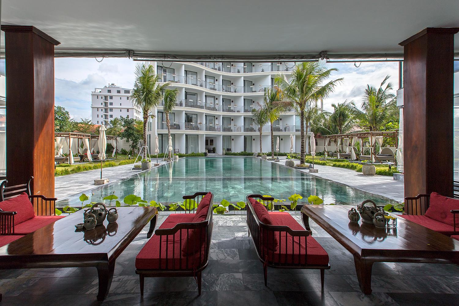 The Palmy & 4*