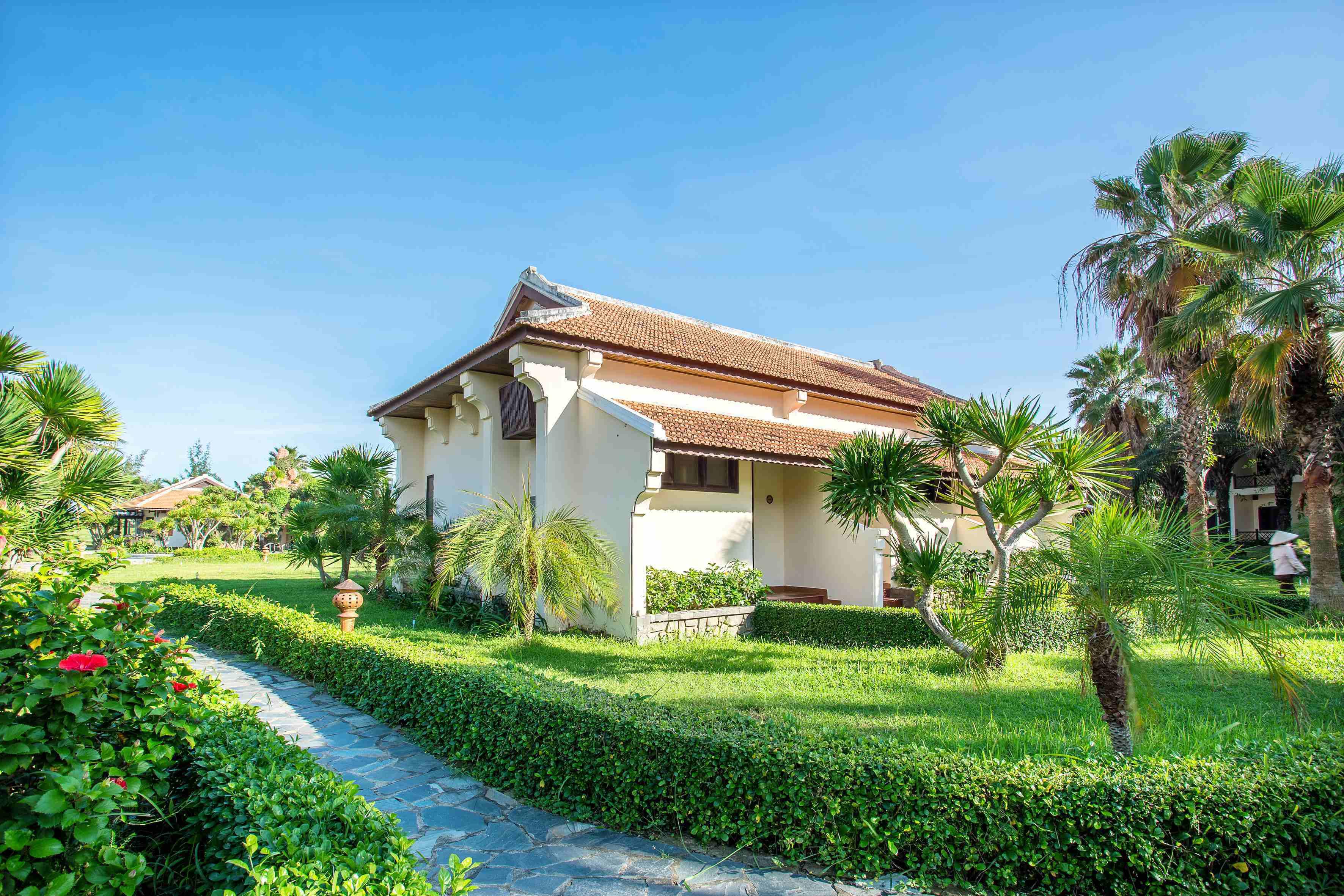 Khu nghỉ mát Tropical 4*