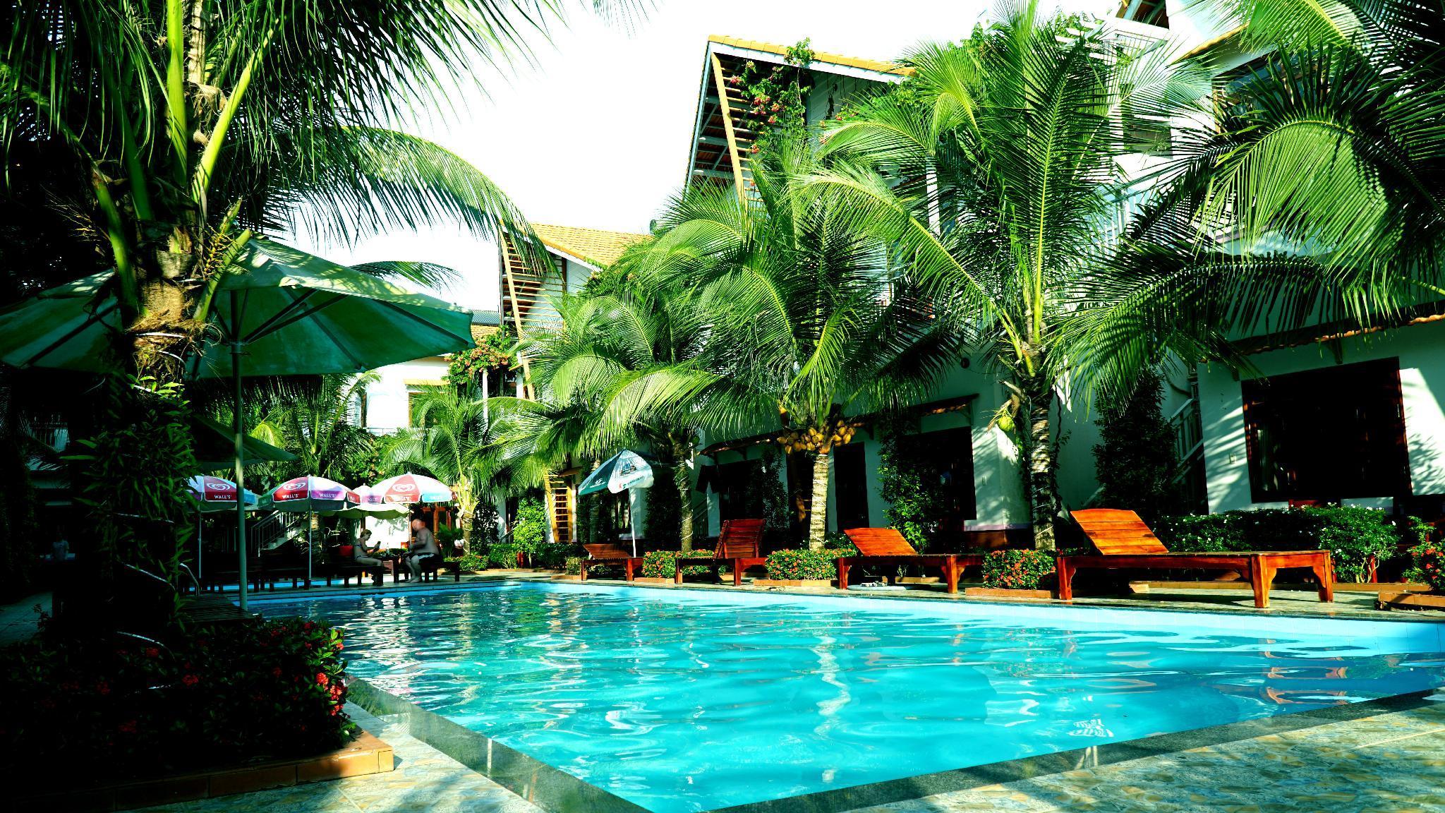 Resort Camellia &
