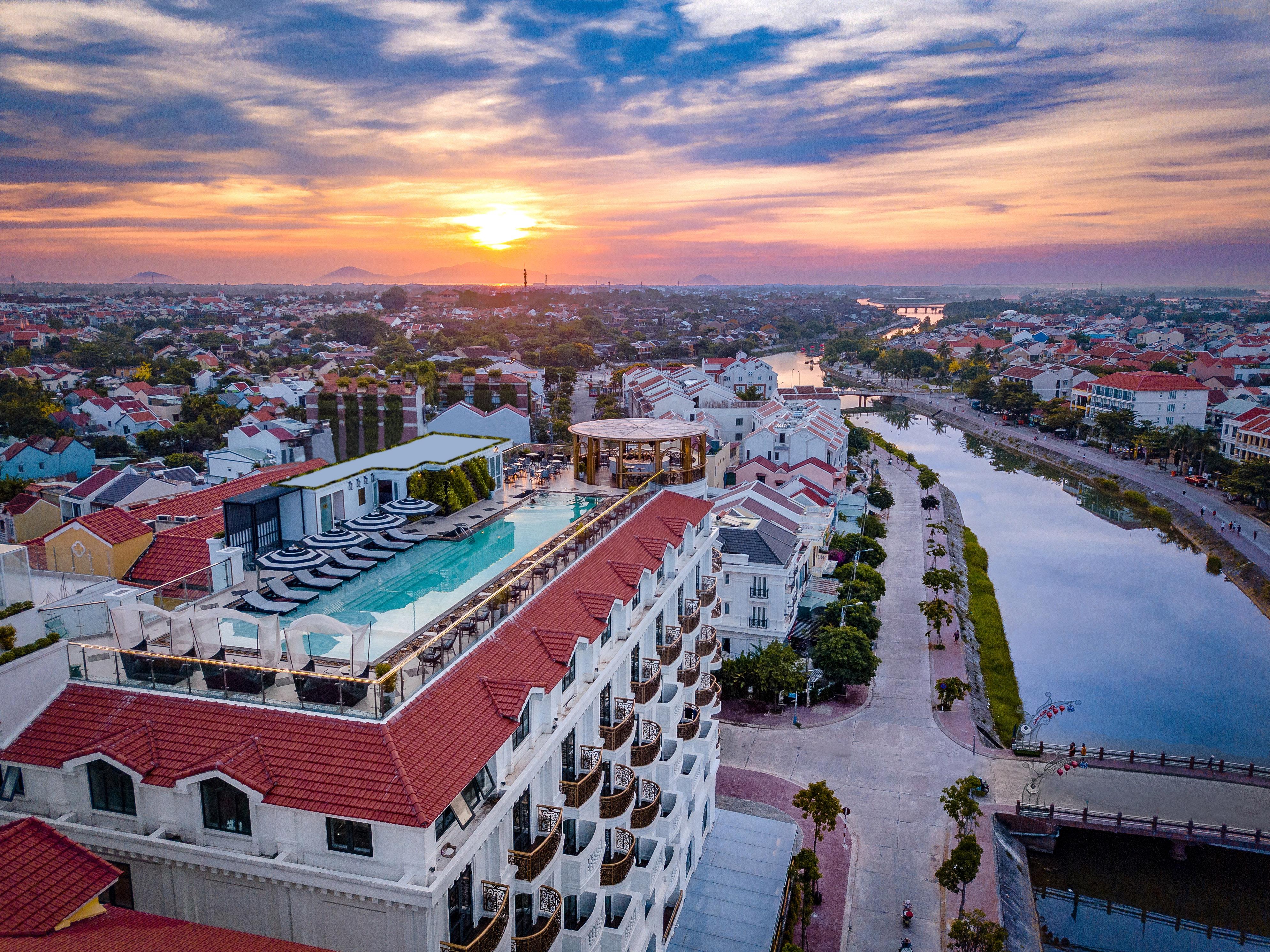 Khách sạn Royal - Mgallery Hội An