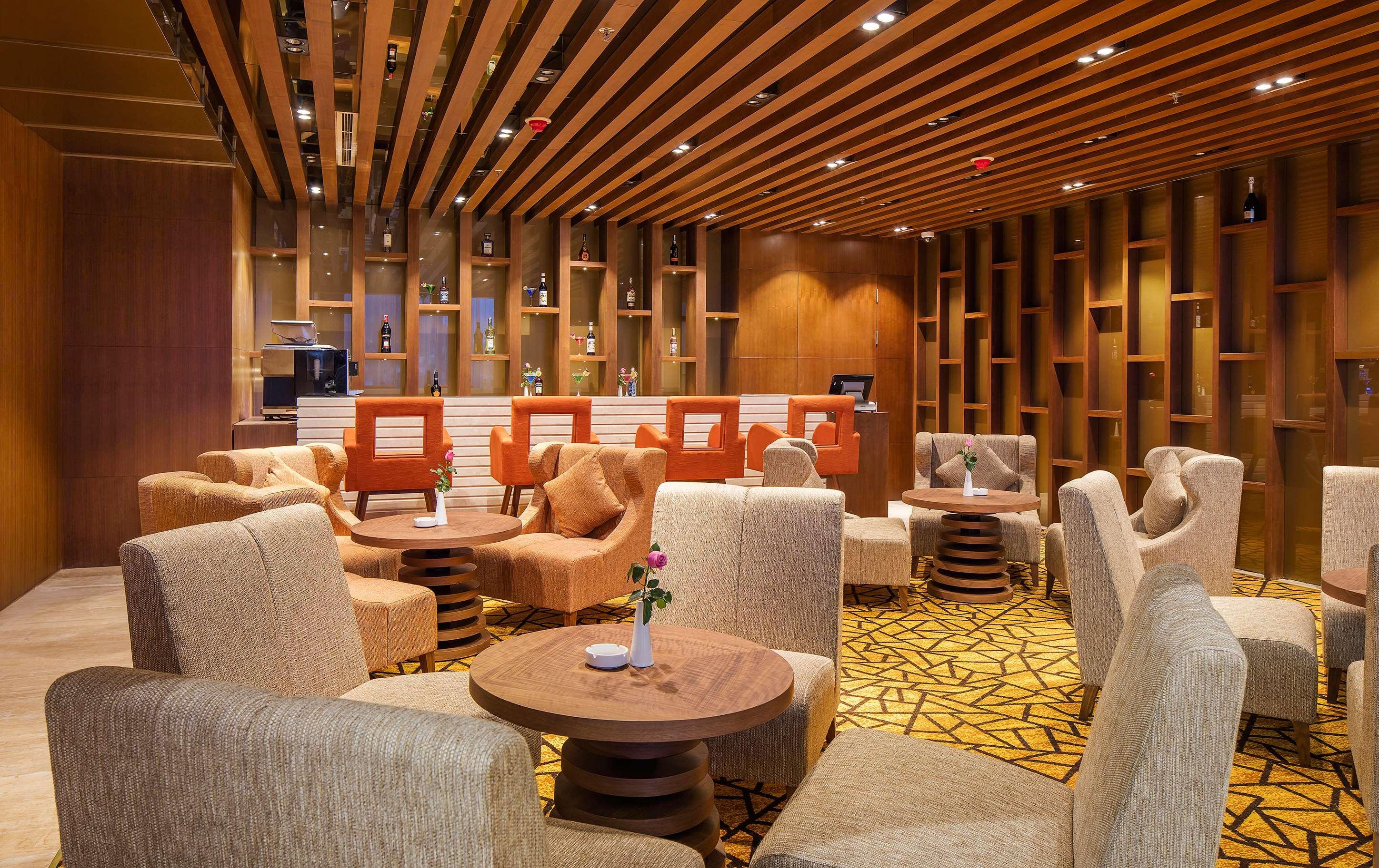 Hotel Wyndham Legend Halong