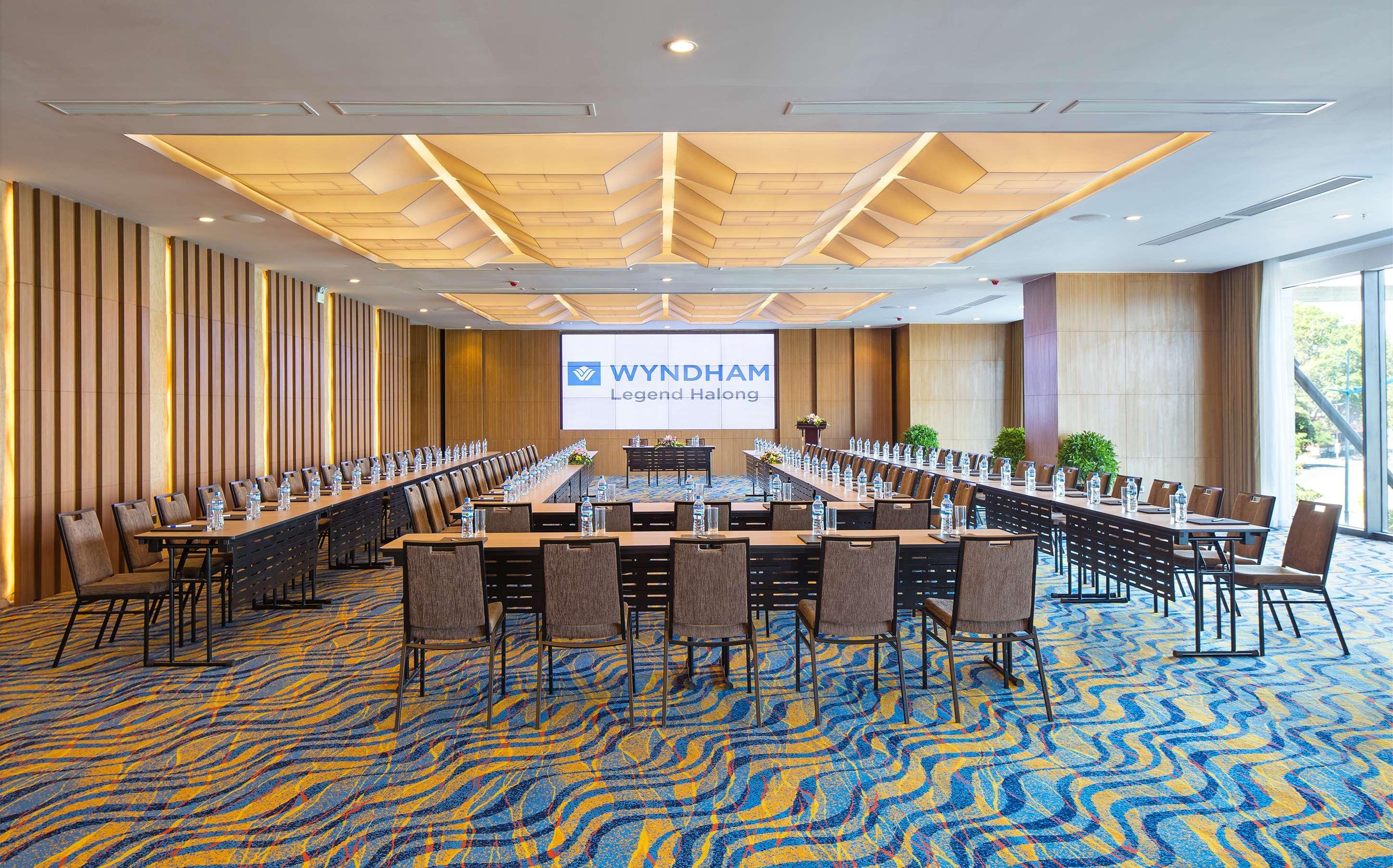 Wyndham Legend Halong 5*
