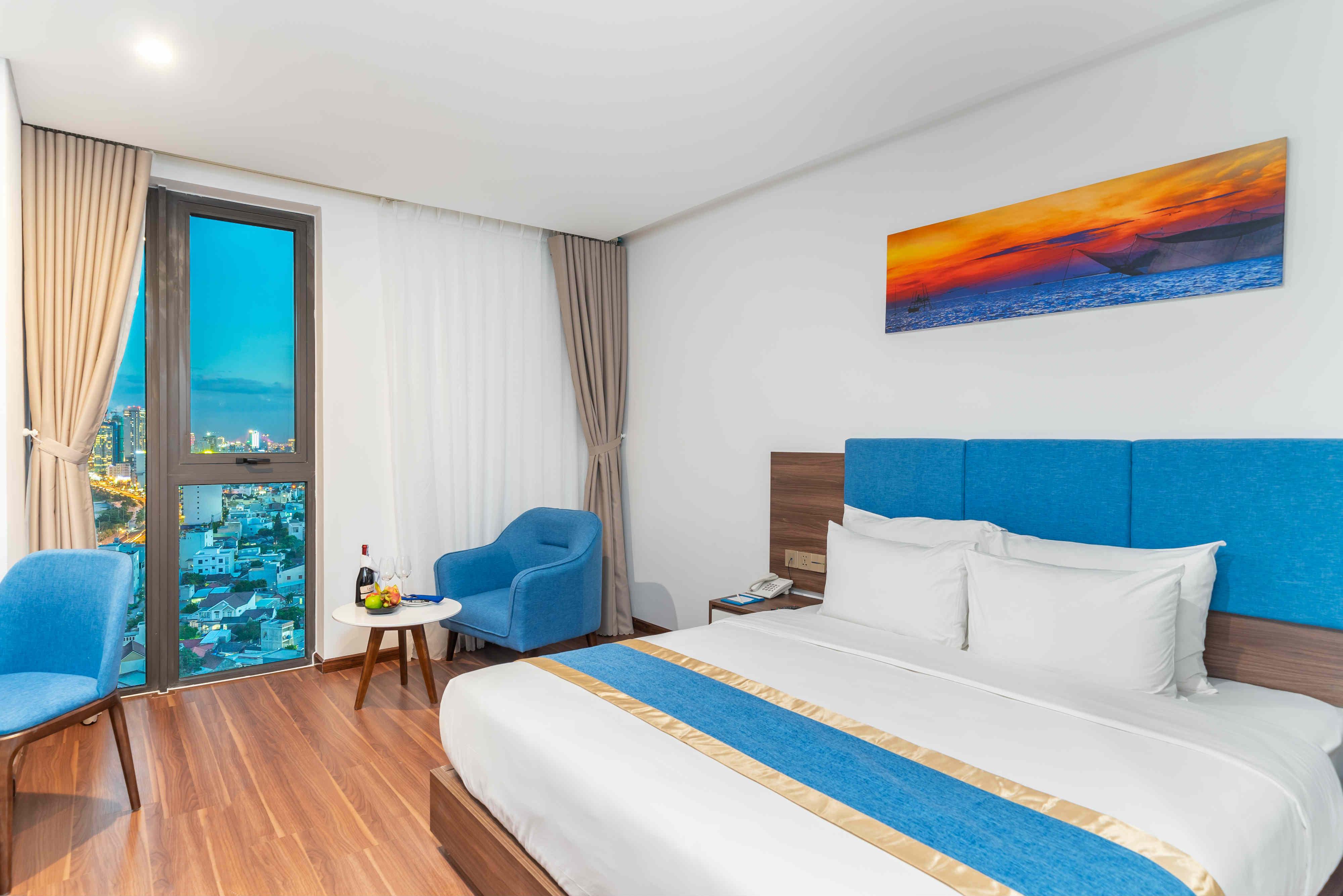 Grand Gold & 4* Da Nang