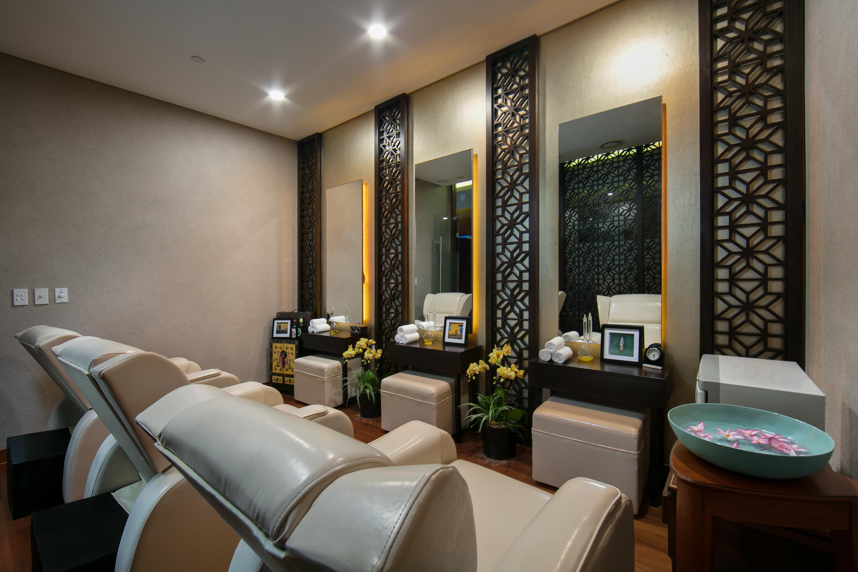 Calidas Landmark72 Royal 5* Hanoi
