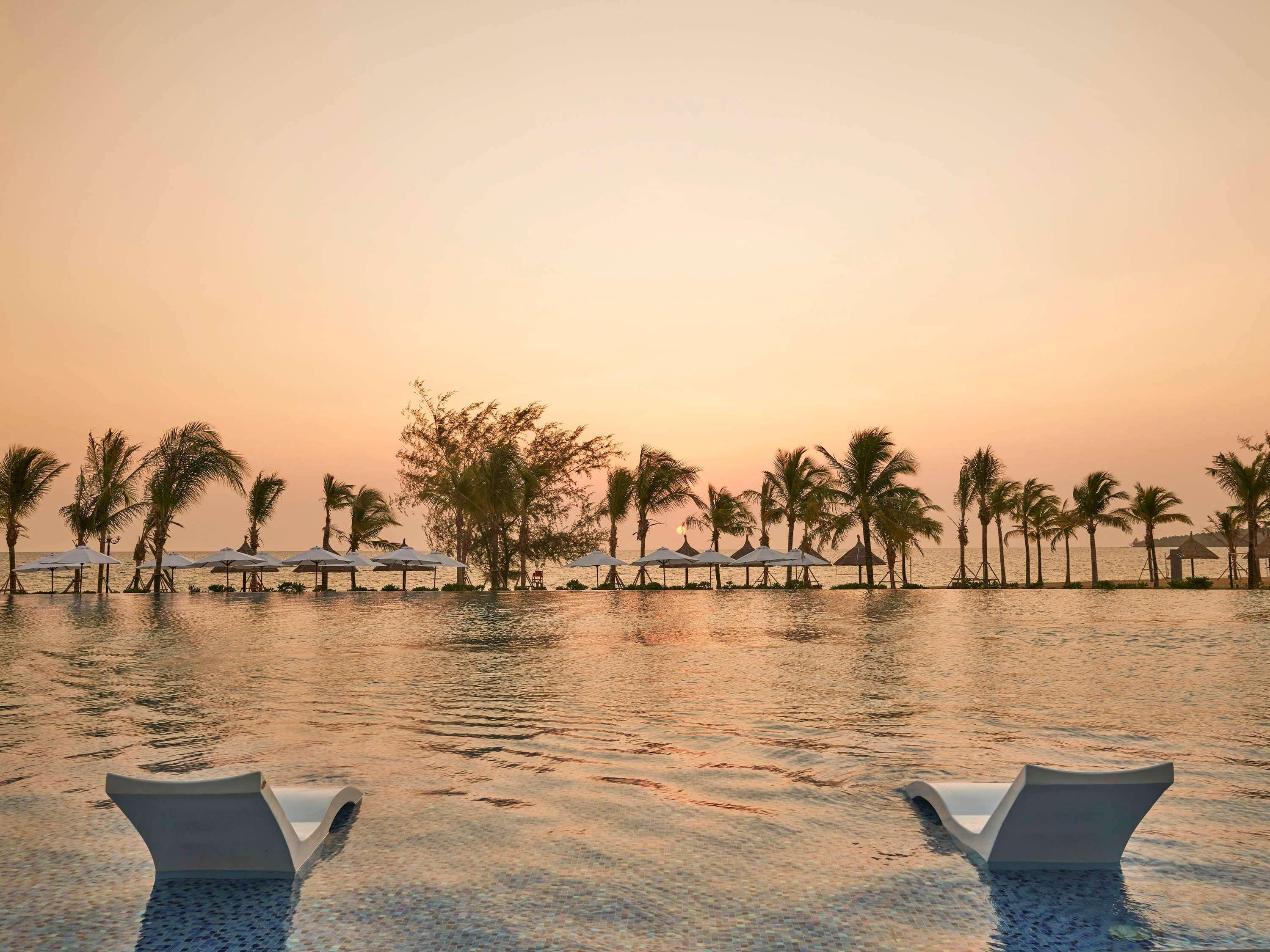 Moevenpick Waverly Resort