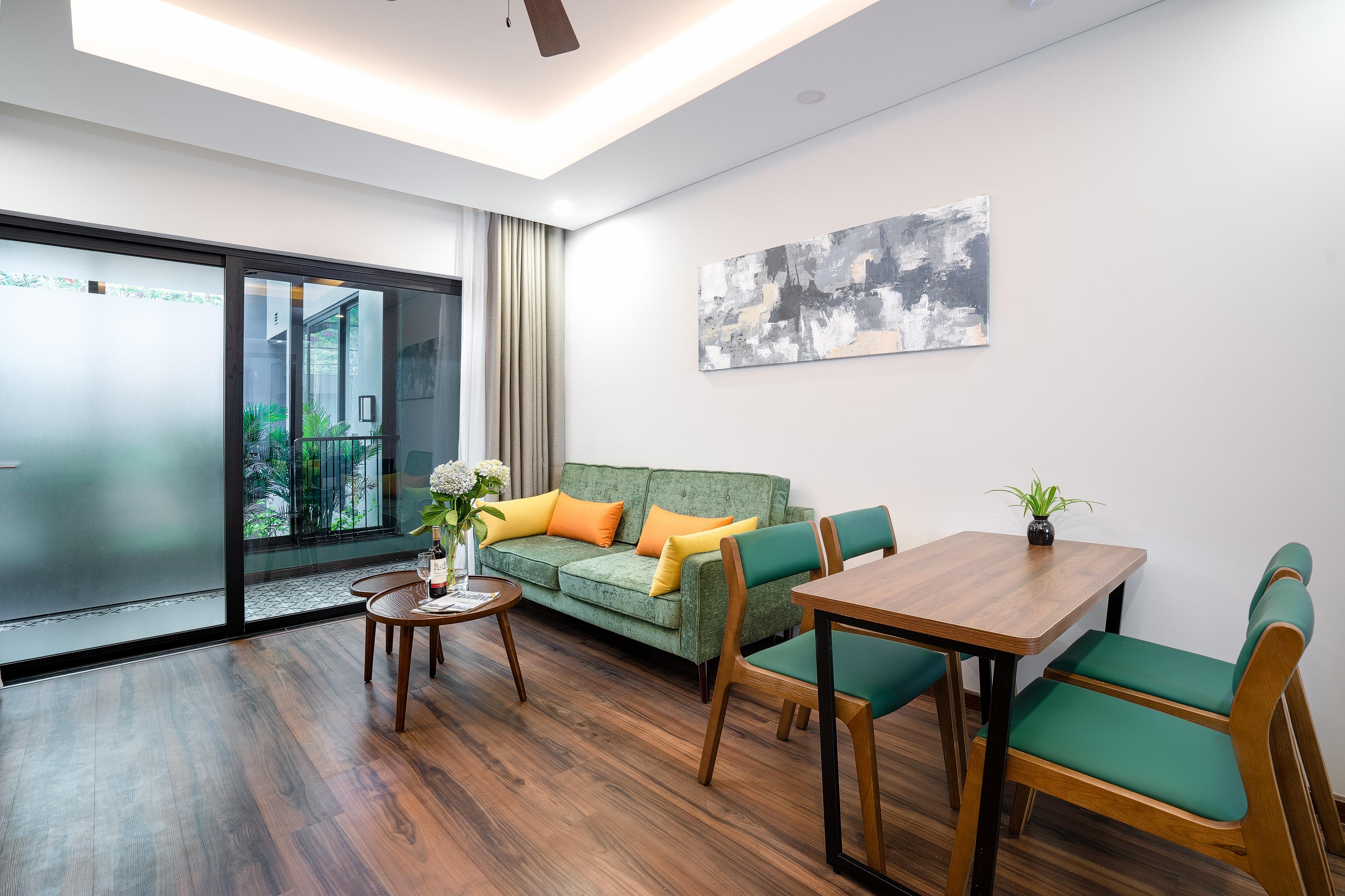 Chi House And 4* Da Nang