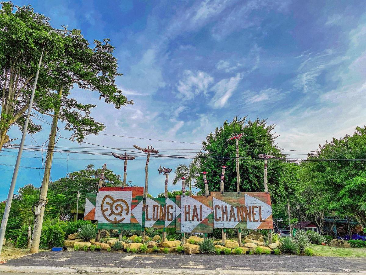 Resort Long Channel Long Hai