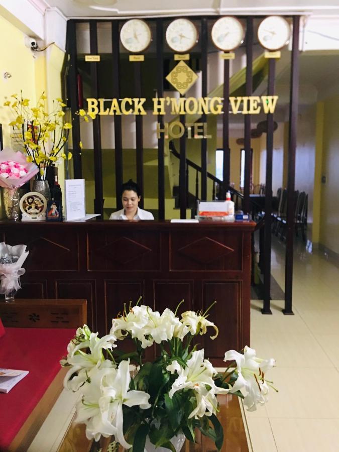 Black Hmong View