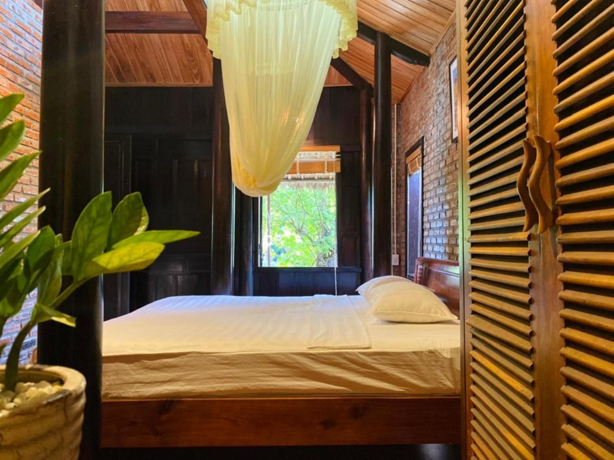 Golden Forest Villa