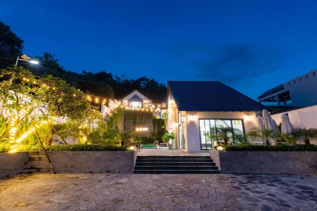 Bai Sau Vip Near Villa *