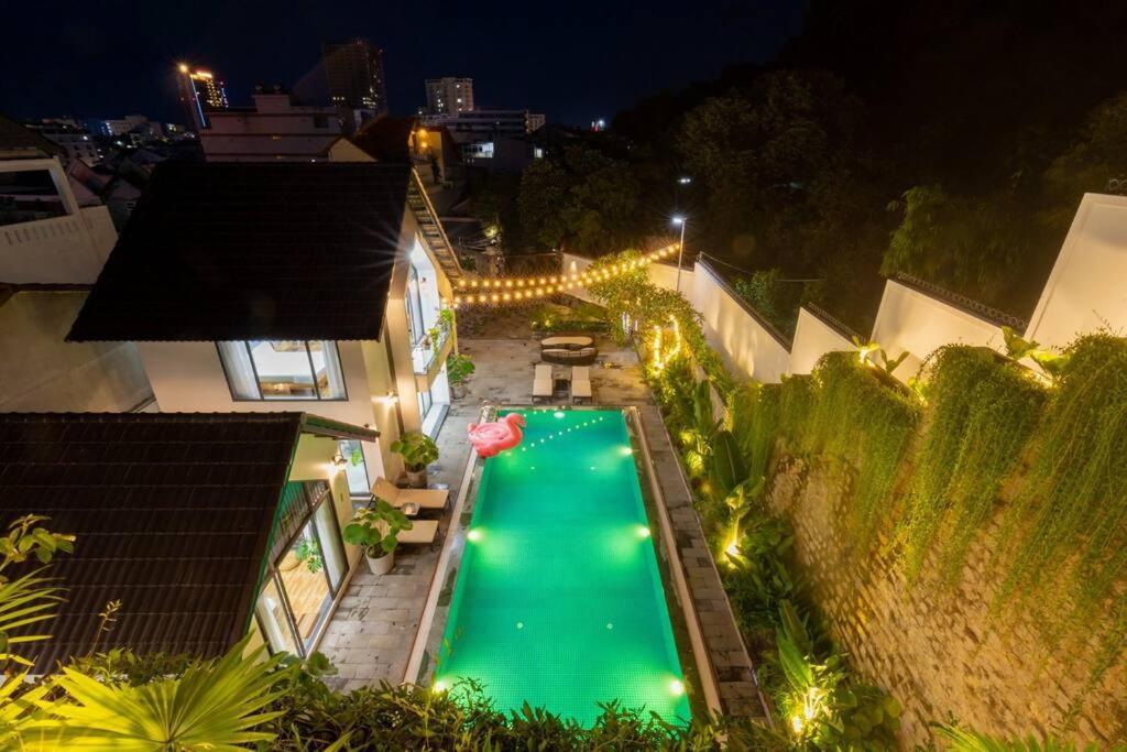 Bai Sau Vip Near Villa *