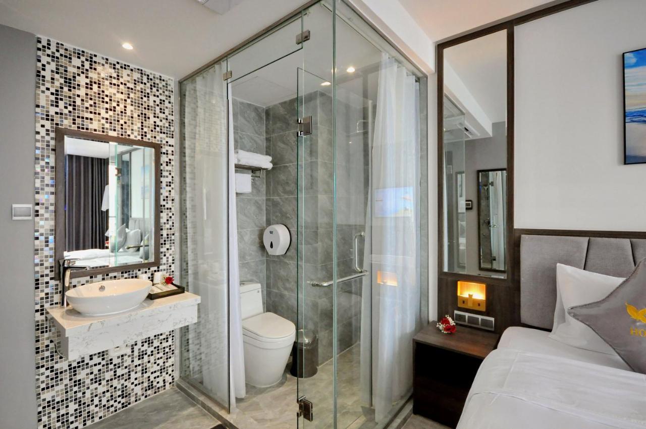 Ivy Hotel