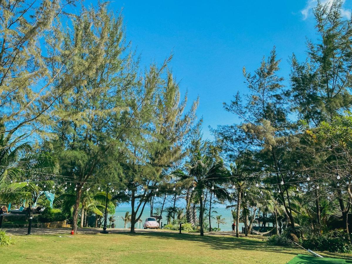 Resort Long Channel Long Hai