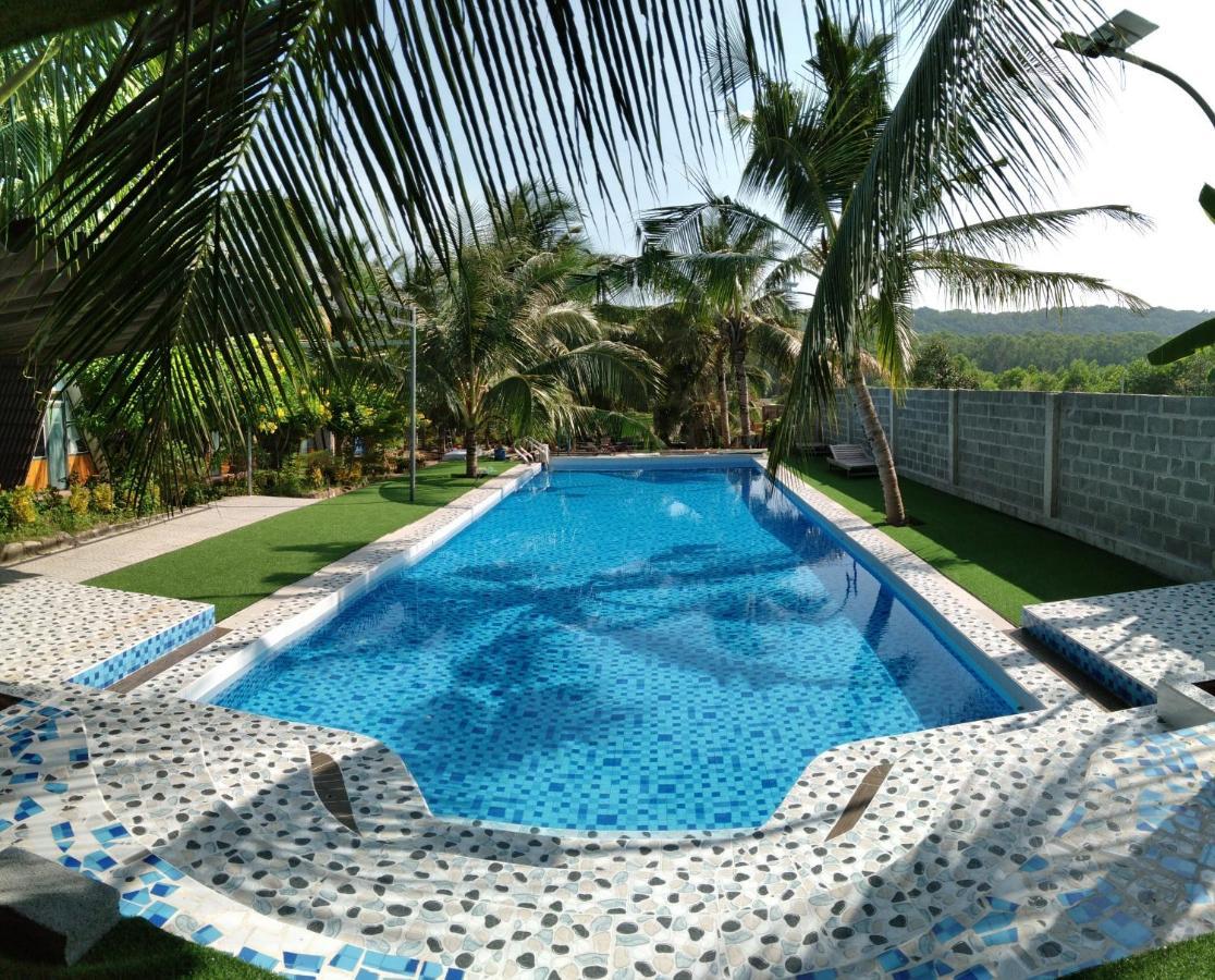 Phu Nam House - Lodge *