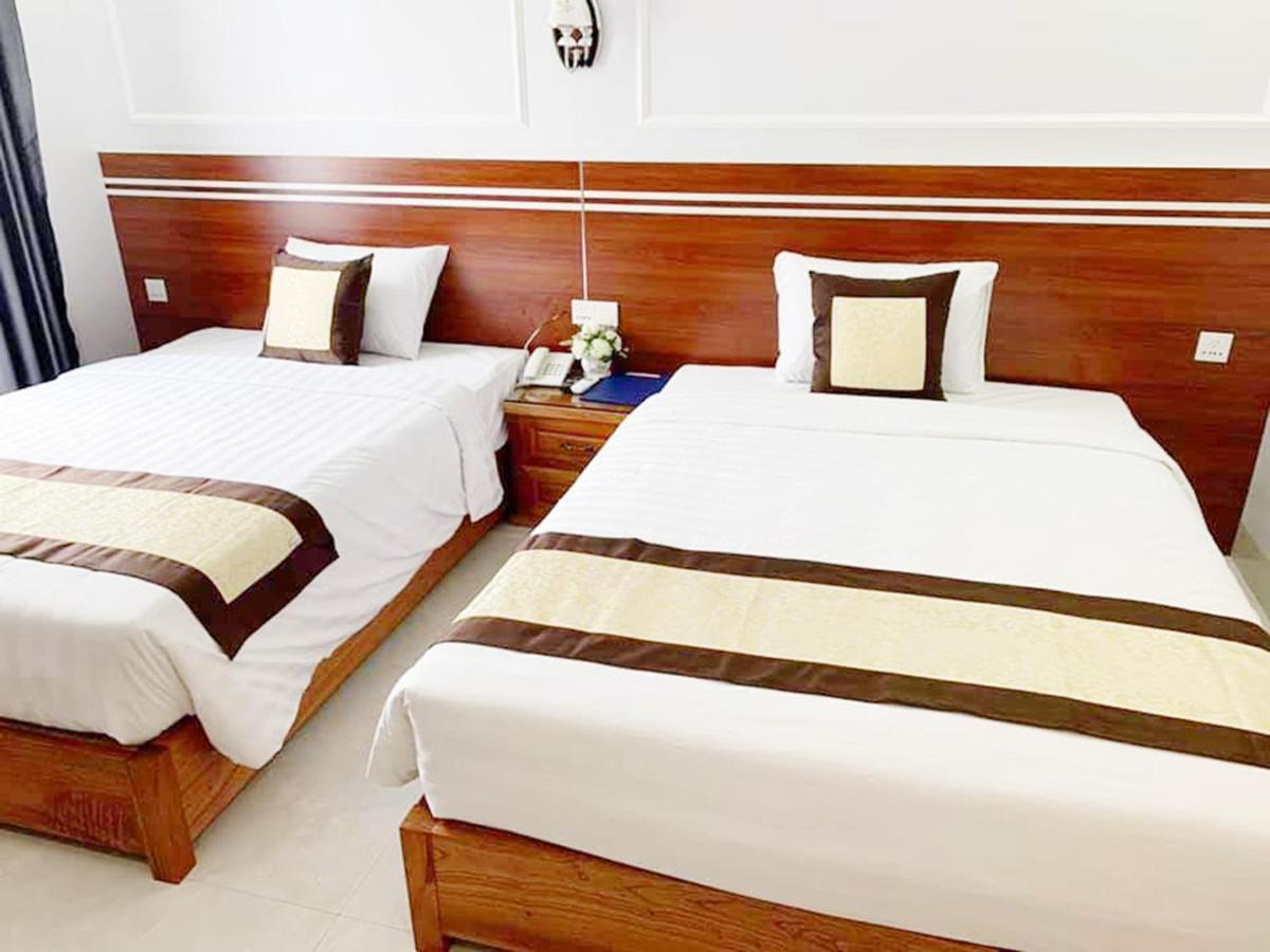 Emerald Halong Hotel 3*