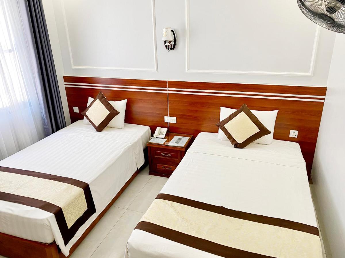 Hotel Emerald Halong 3*