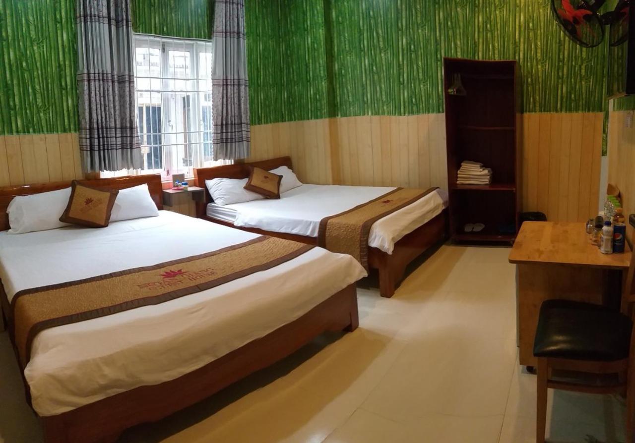 Ngan Giang Guest house 2*