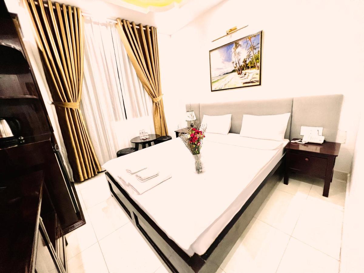 Hotel Duong Dong Hotel