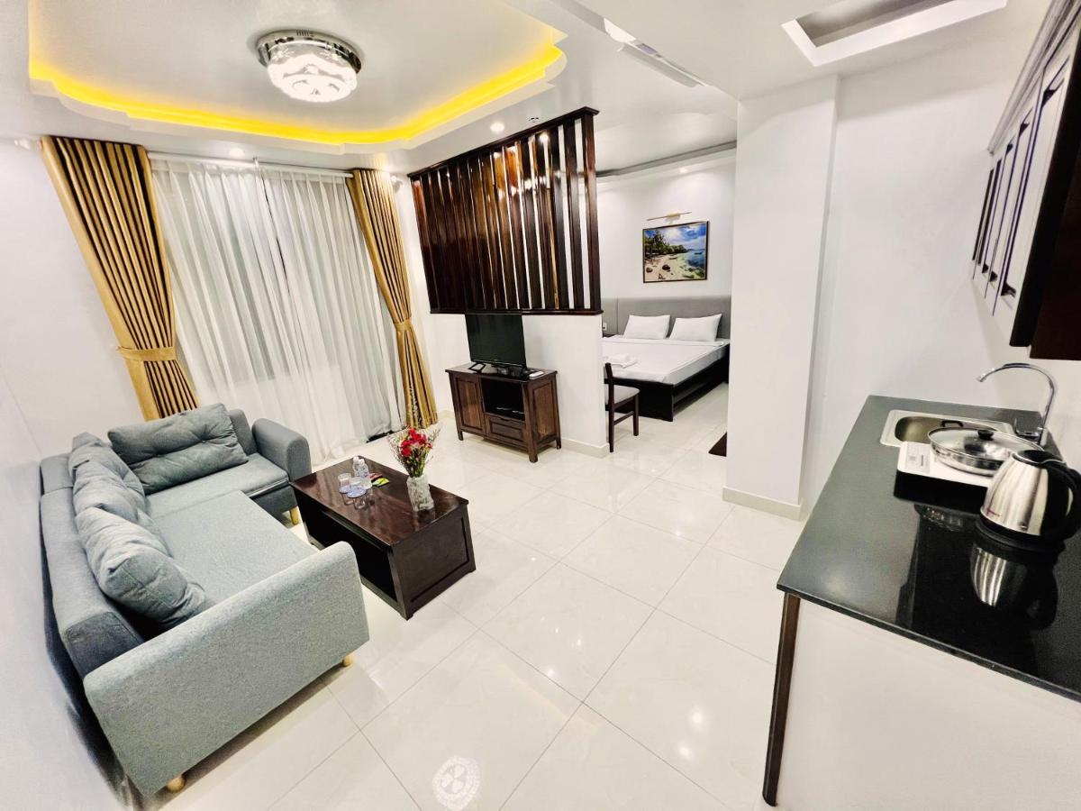 Duong Dong Hotel