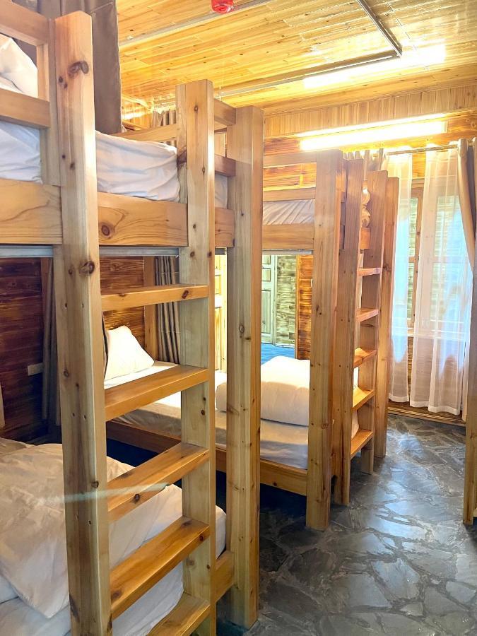 Resort Mt House