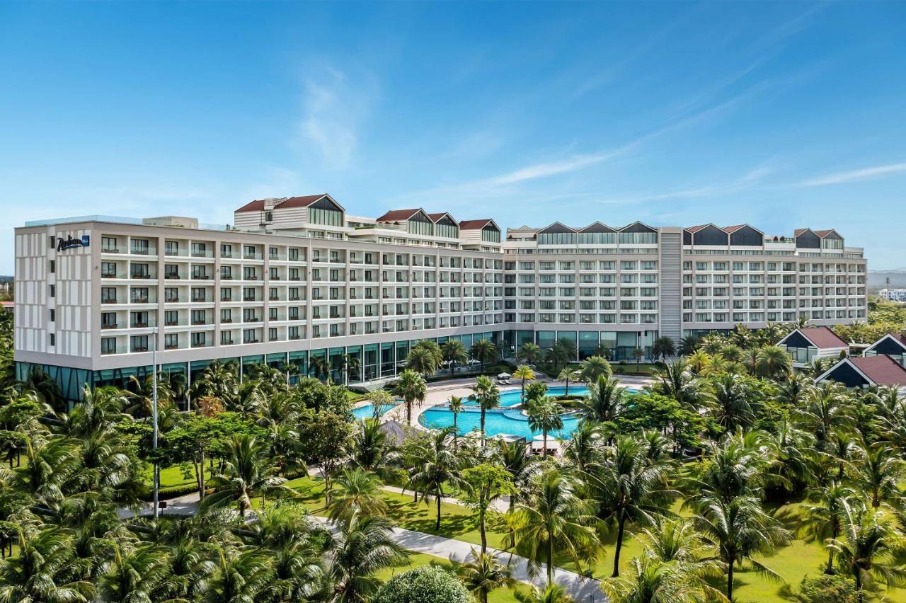 Radisson Blu Khu nghỉ mát 5*