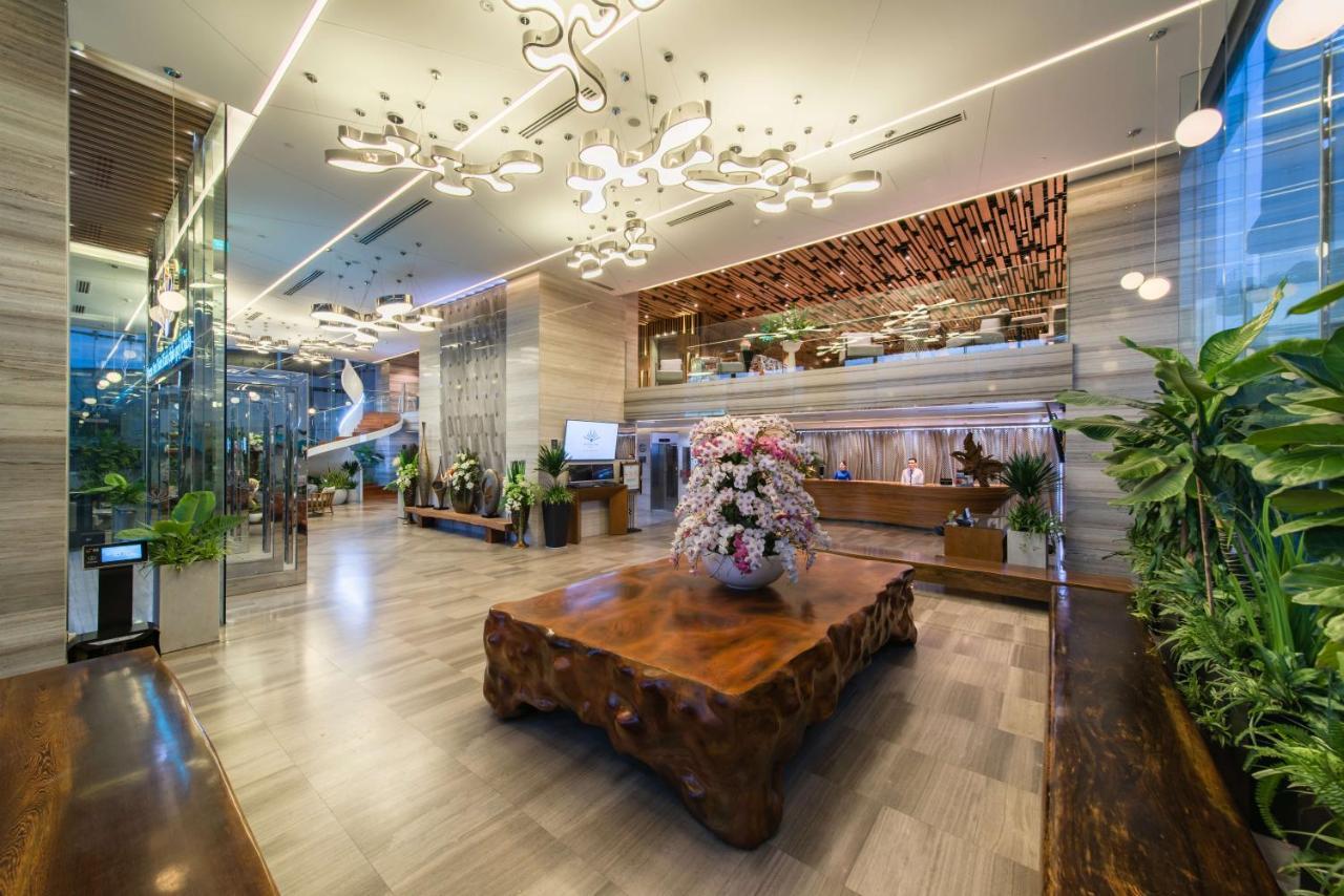 Hotel Queen Ann Nha Trang