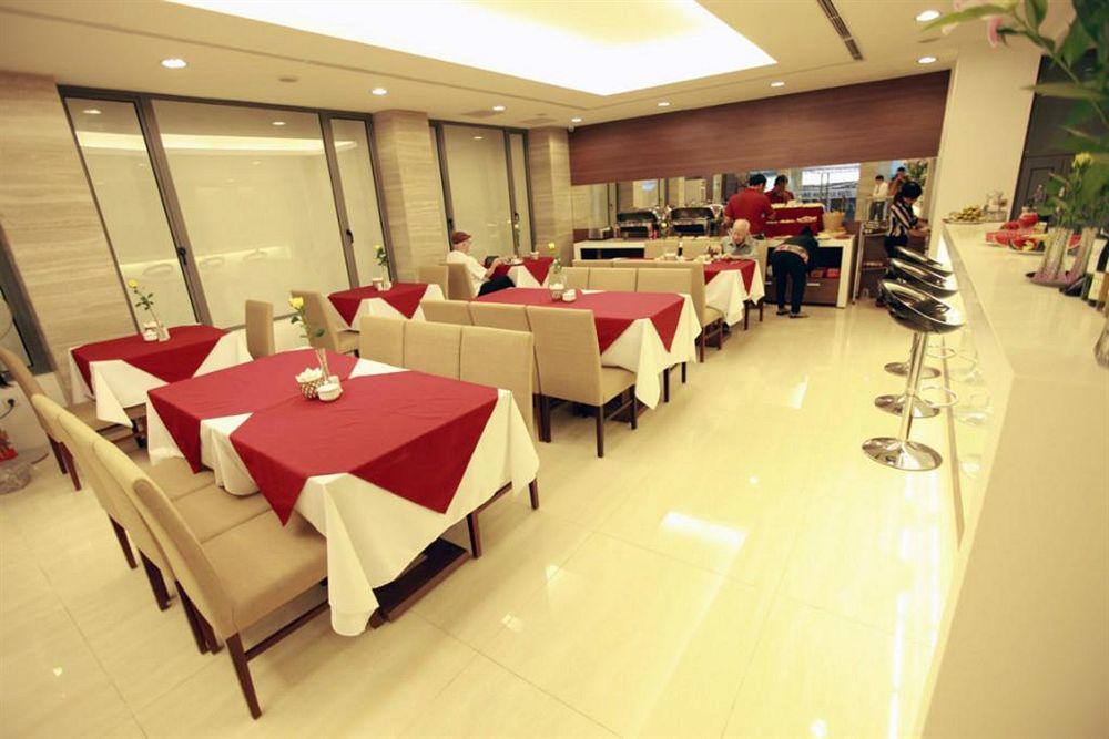 Romance 3* Hanoi