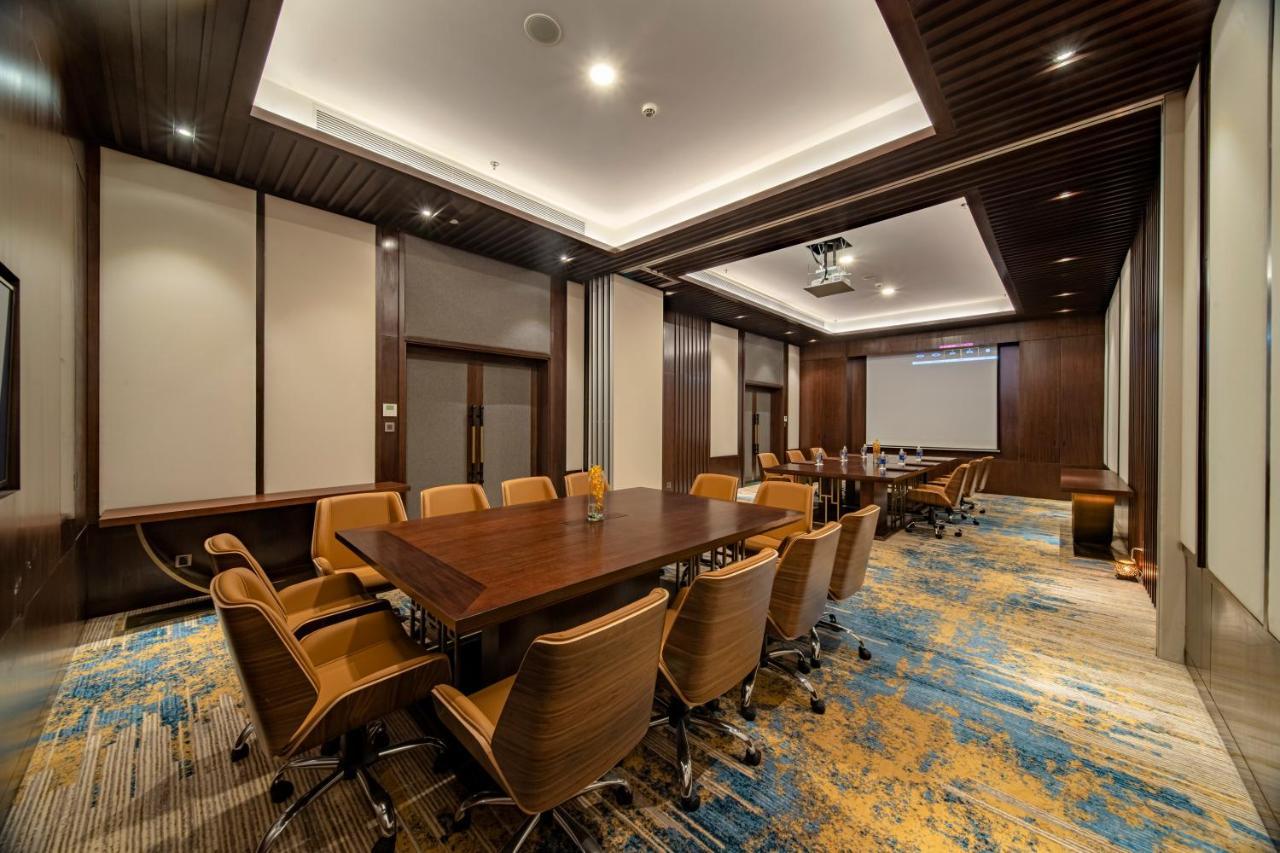 Potique Hotel 5*