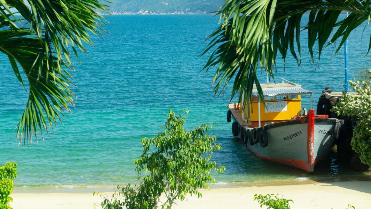Resort The Light Coral Island