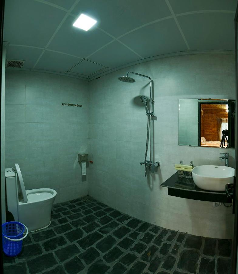 Mt House 3*