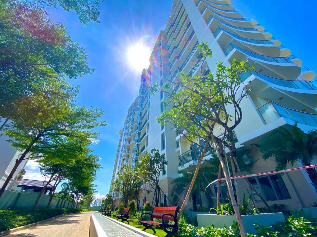 Apartment Aria Resort- Ho Nghi Duong Tang 8 Huong Bien, Ho Boi Sat Canh Bai Tam Rieng