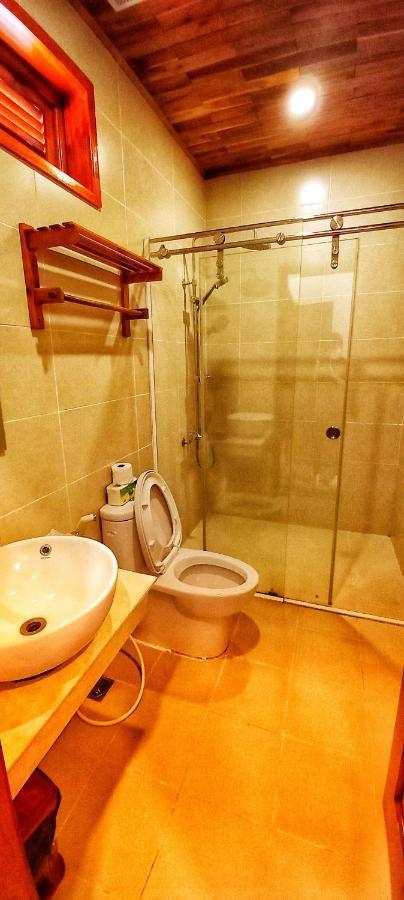 Viet Thanh Hotel *