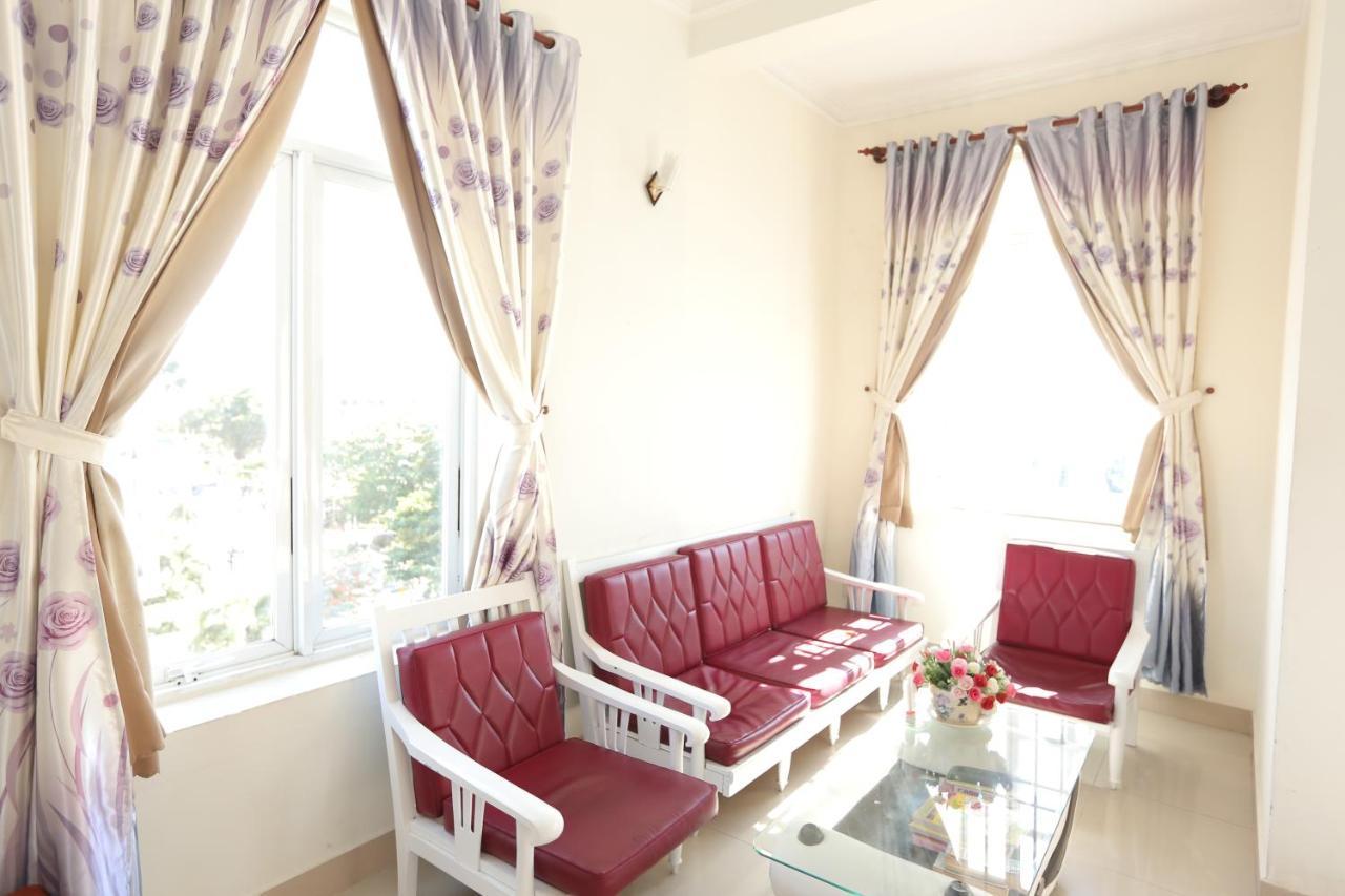 Son Ha Hotel