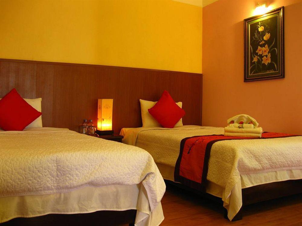 Elegance 3*