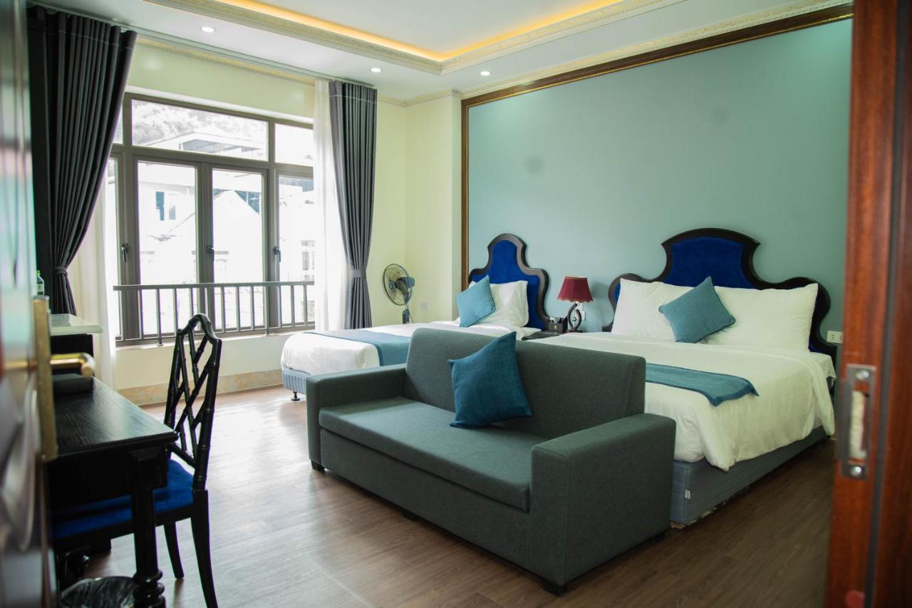 Hotel Aurora *