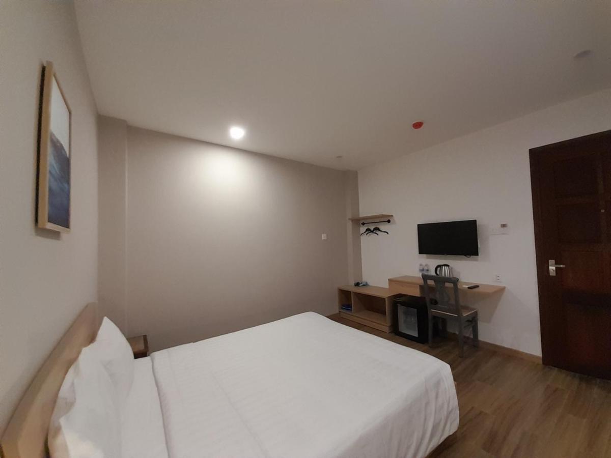Hotel Happy