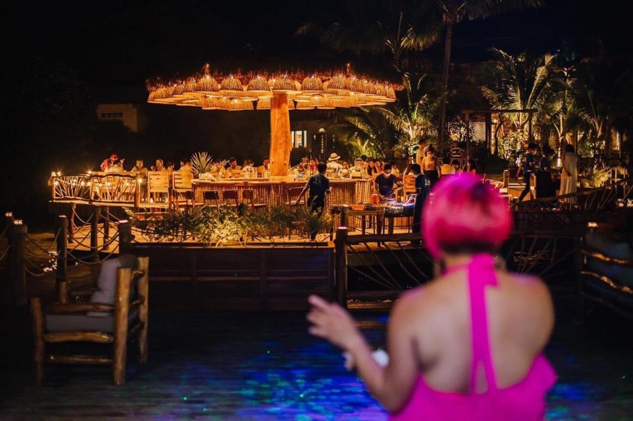 Rocks Boutique Resort 4*
