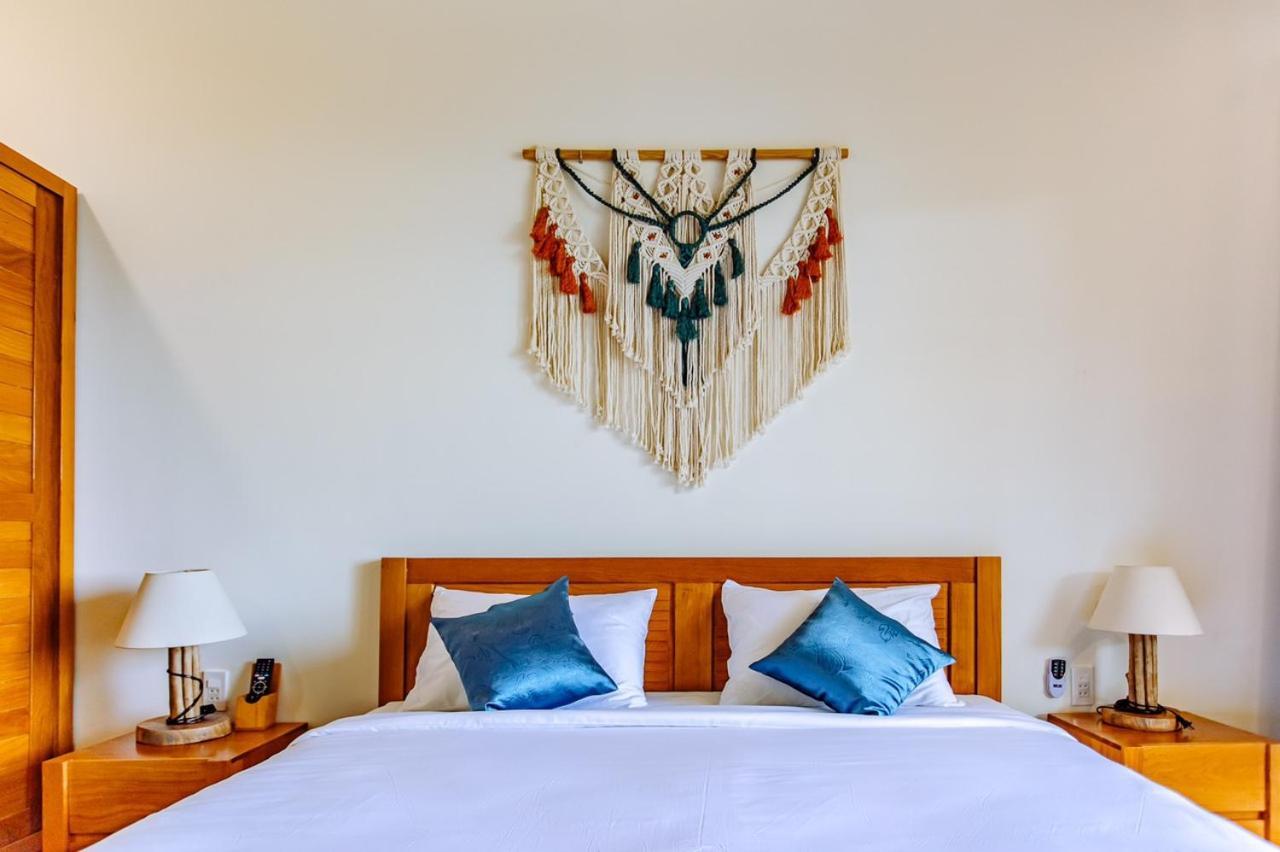 Rocks Boutique Resort 4*