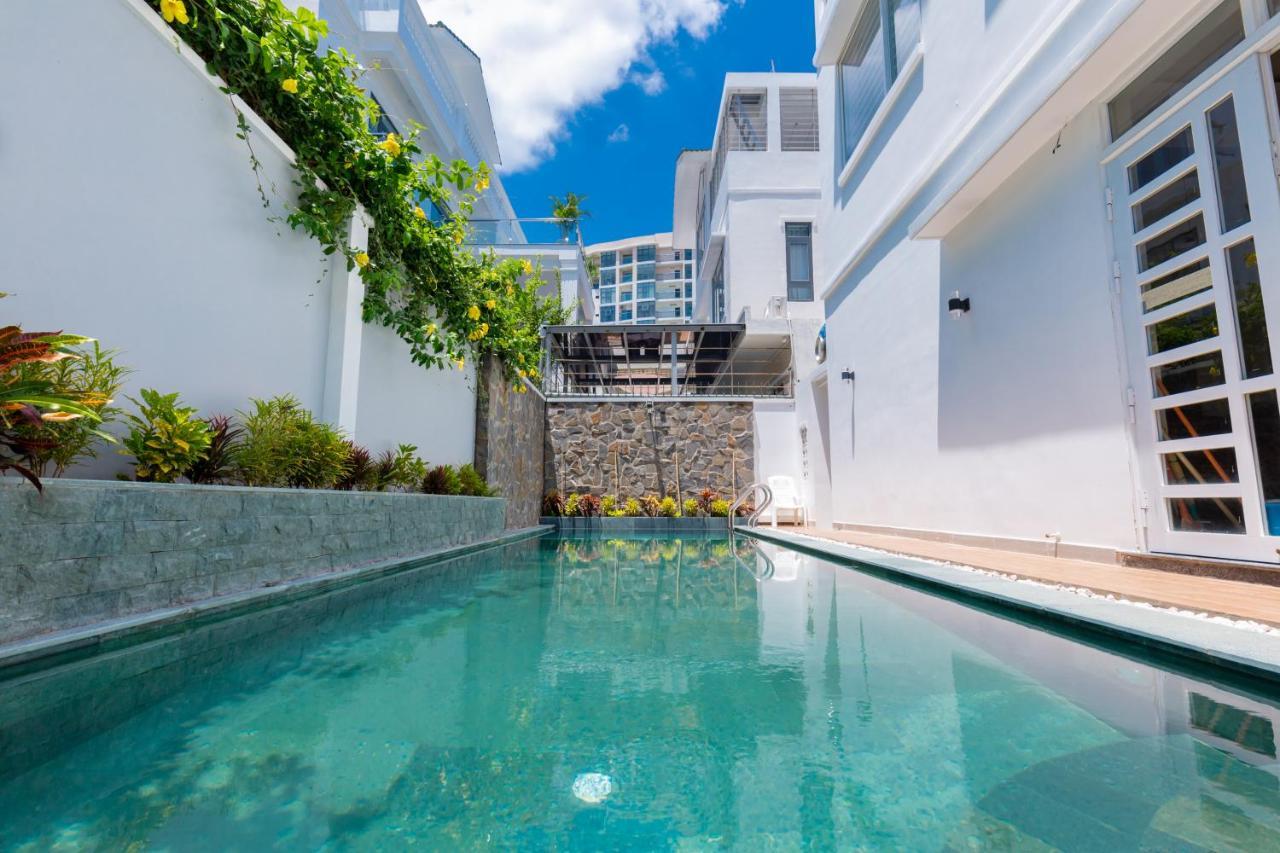 Huong Giang Seaside Villa,