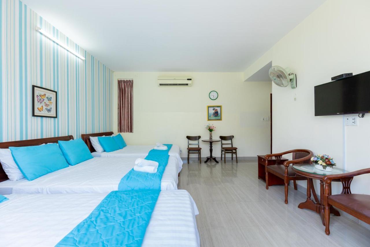 Villa Huong Giang Seaside Villa,