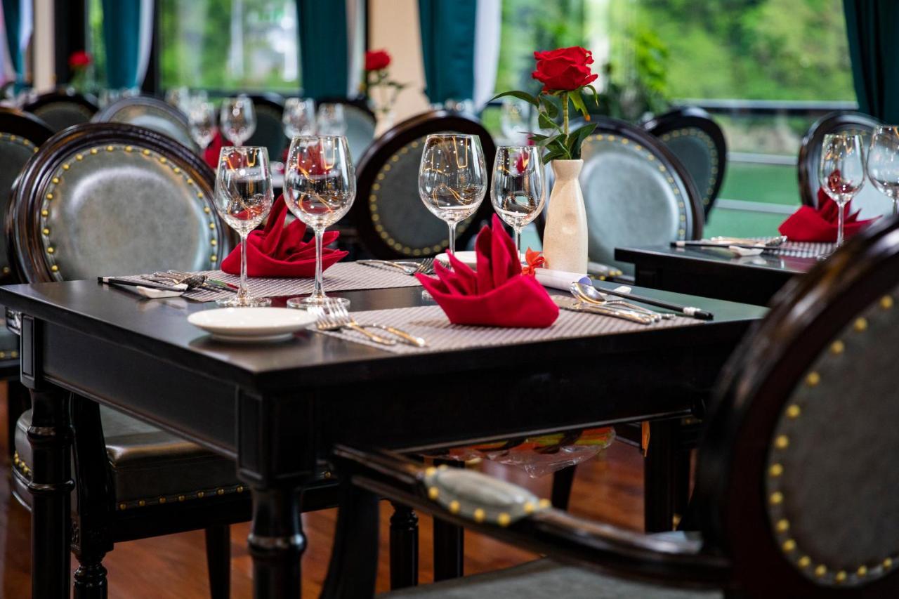 Lavender Elegance Cruises 4* Hạ Long